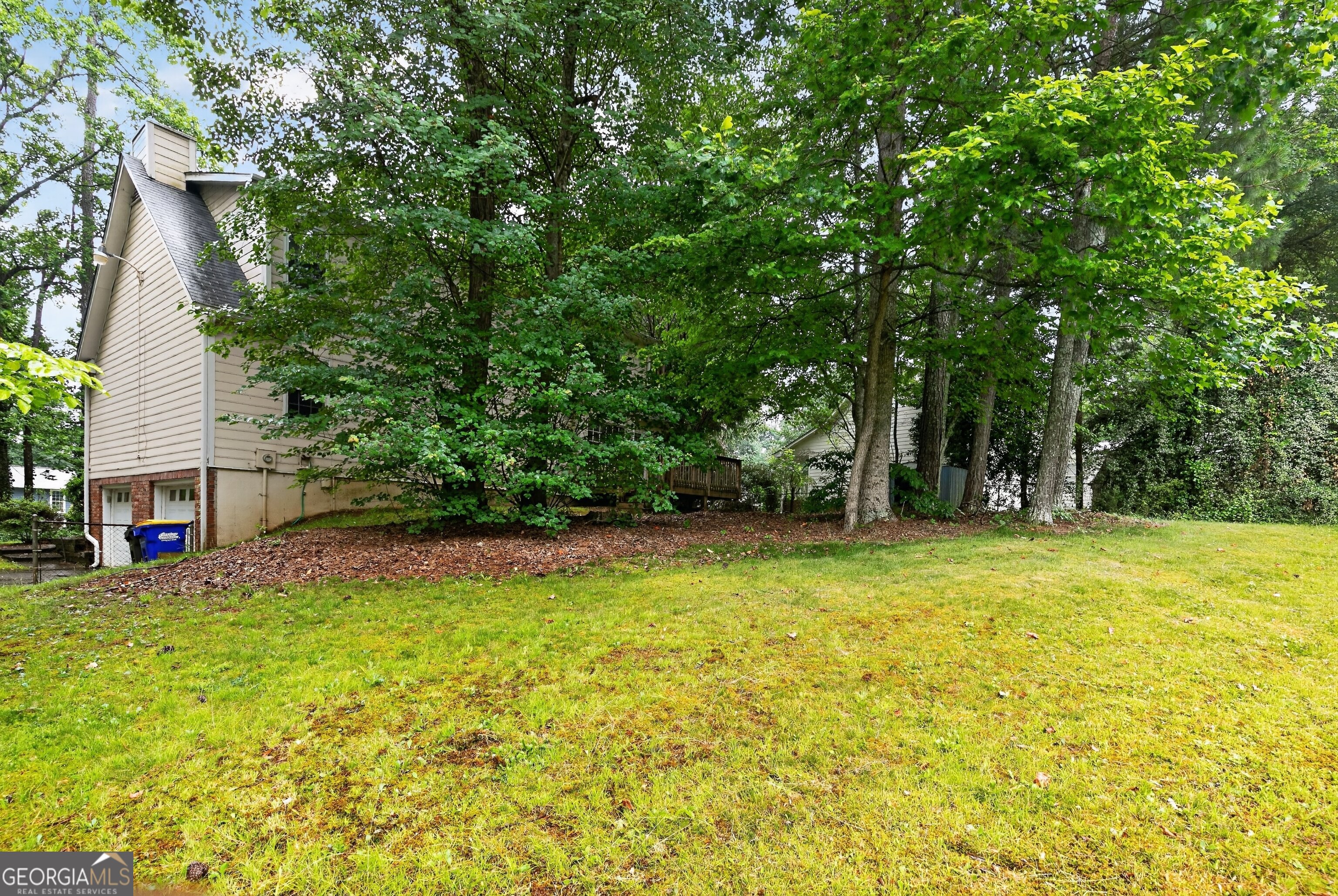 3999 Tall Pine Drive Property Photo 5