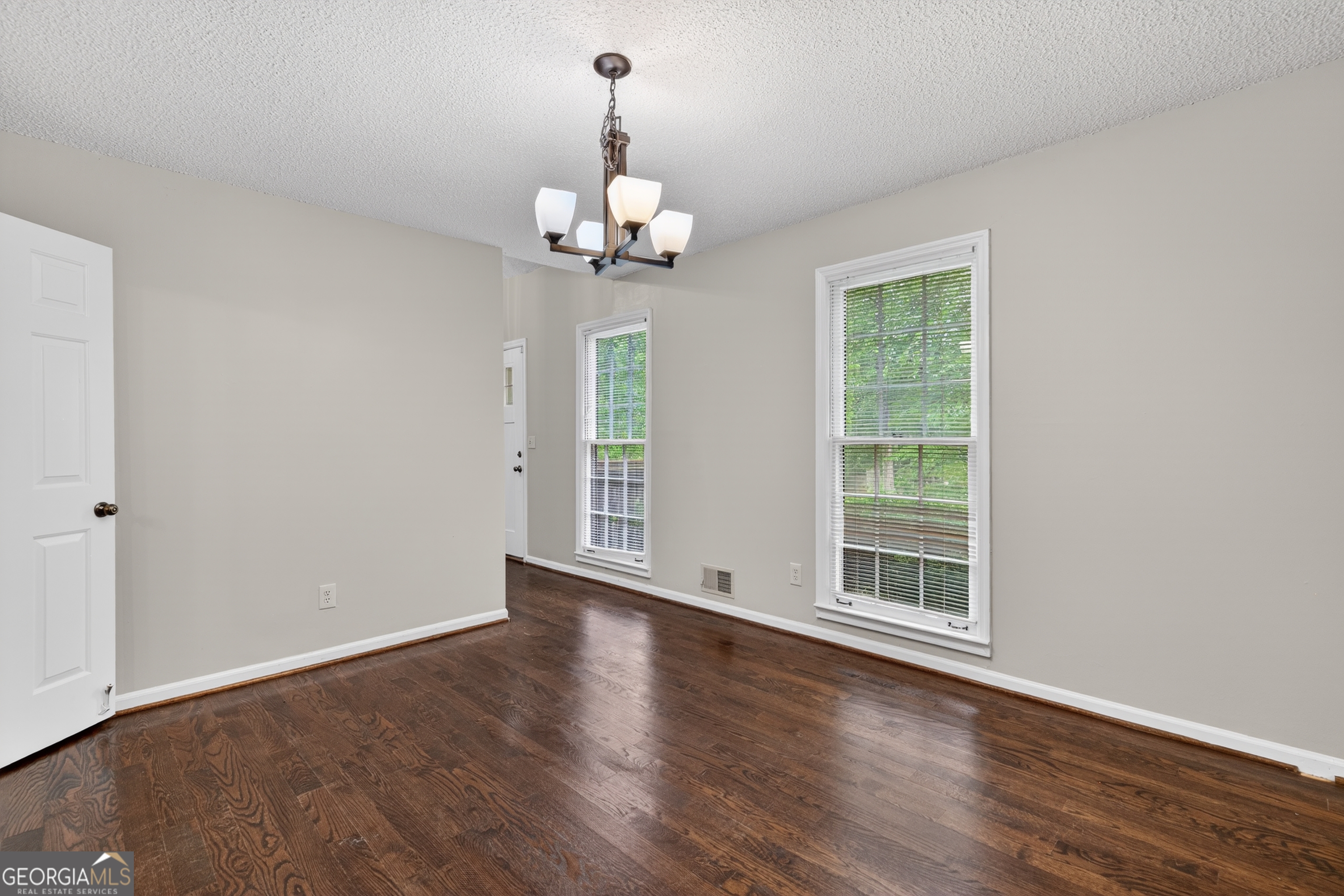 3999 Tall Pine Drive Property Photo 15