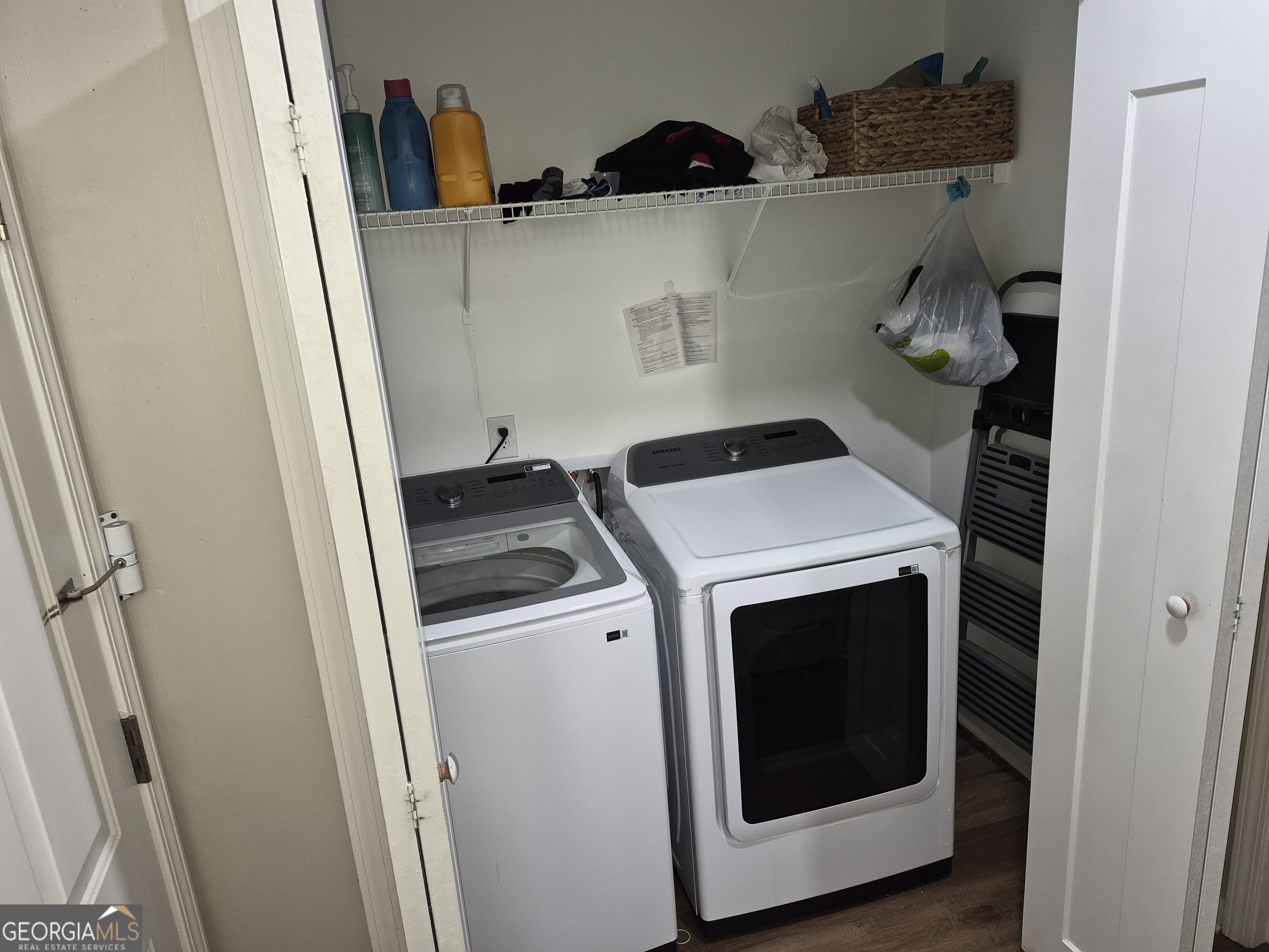 418 Summer Hill Circle Property Photo 18