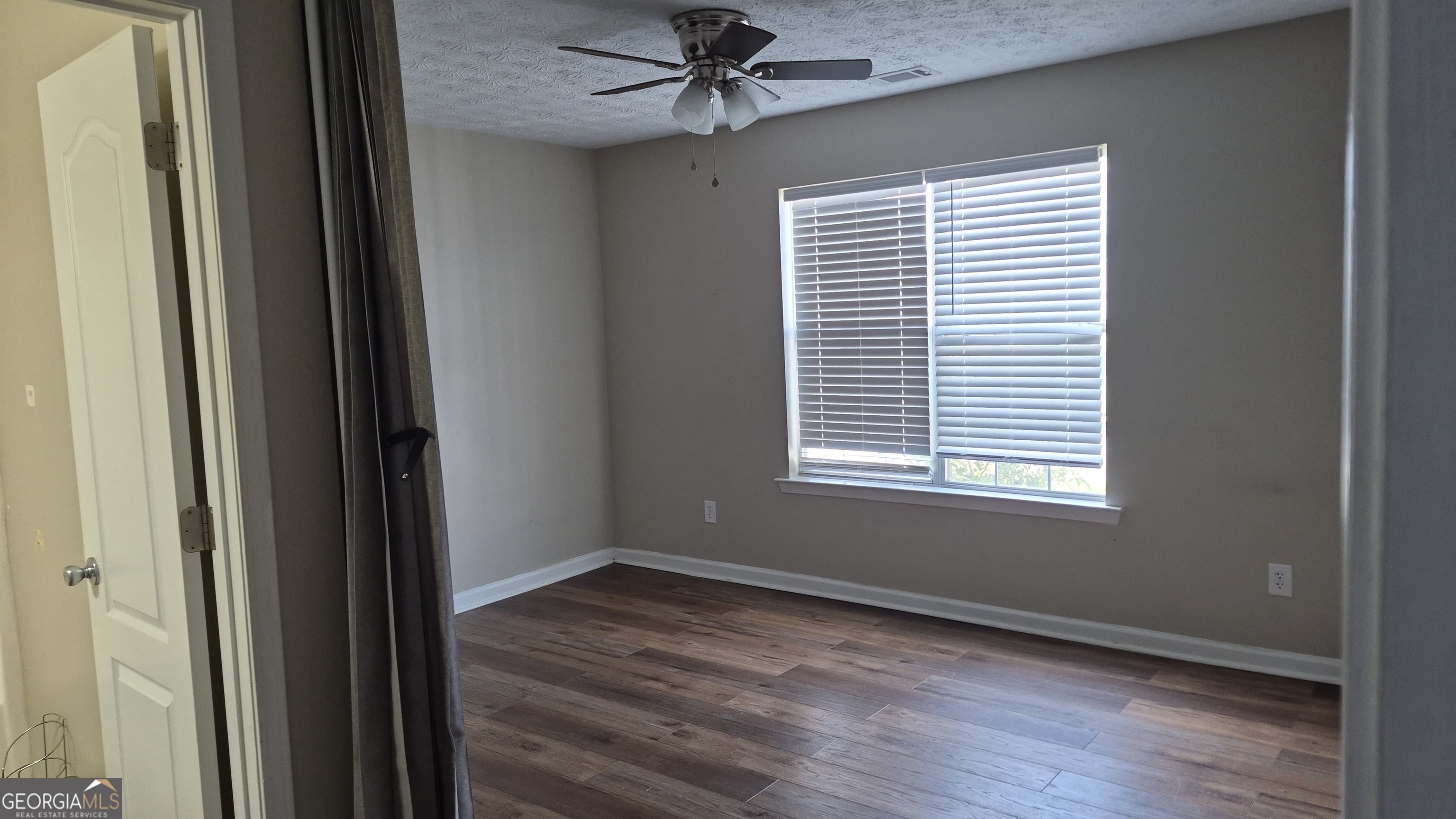 418 Summer Hill Circle Property Photo 22