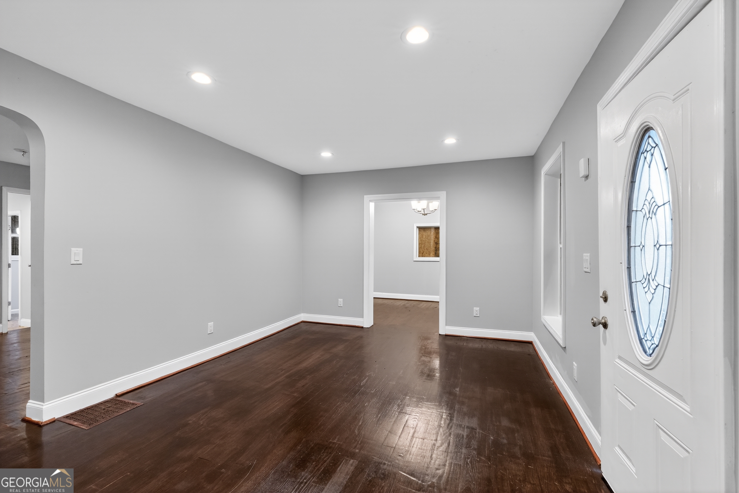 3426 Glenwood Road Property Photo 5