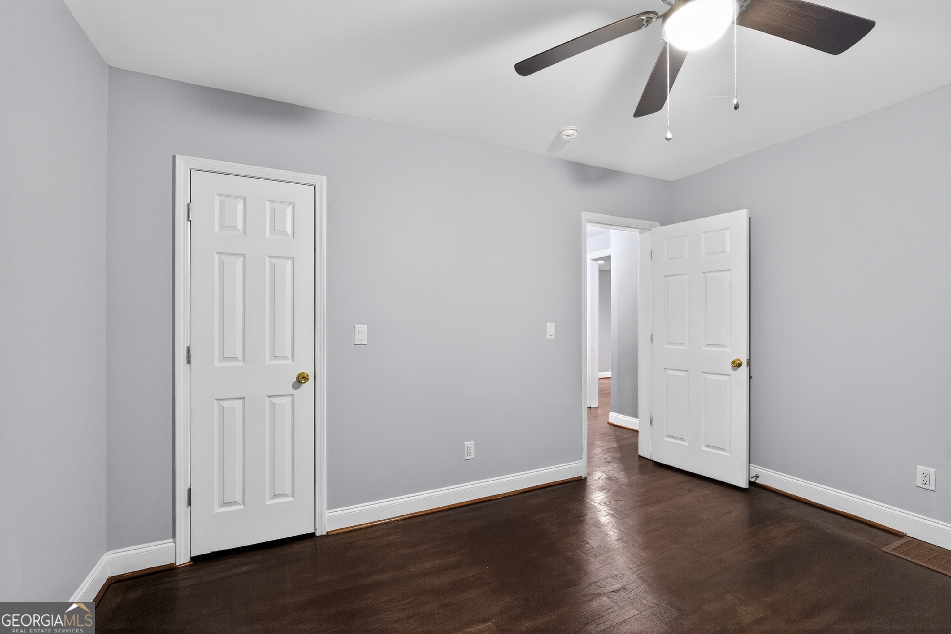 3426 Glenwood Road Property Photo 22