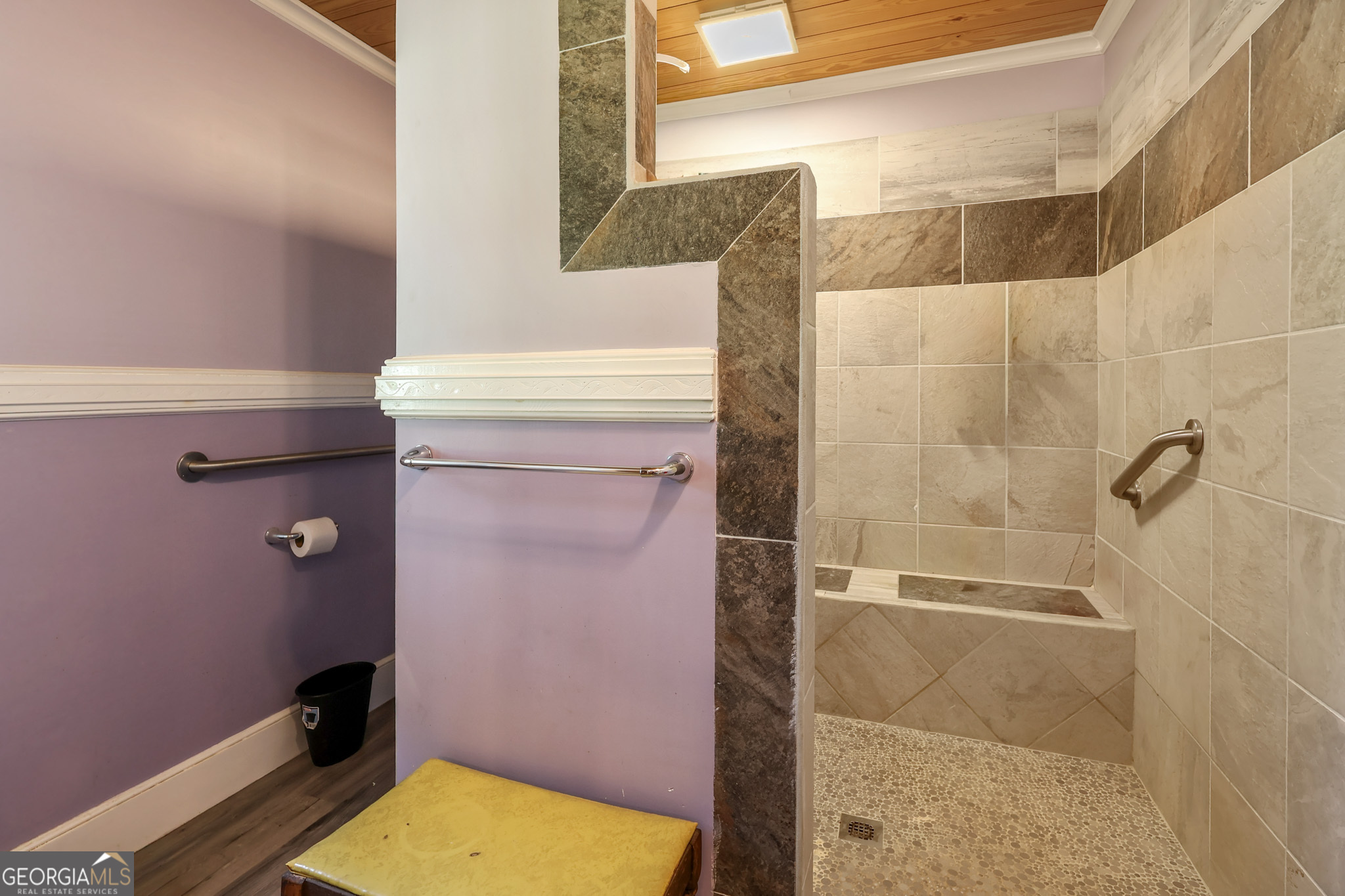2279 Highway 18 E Property Photo 7
