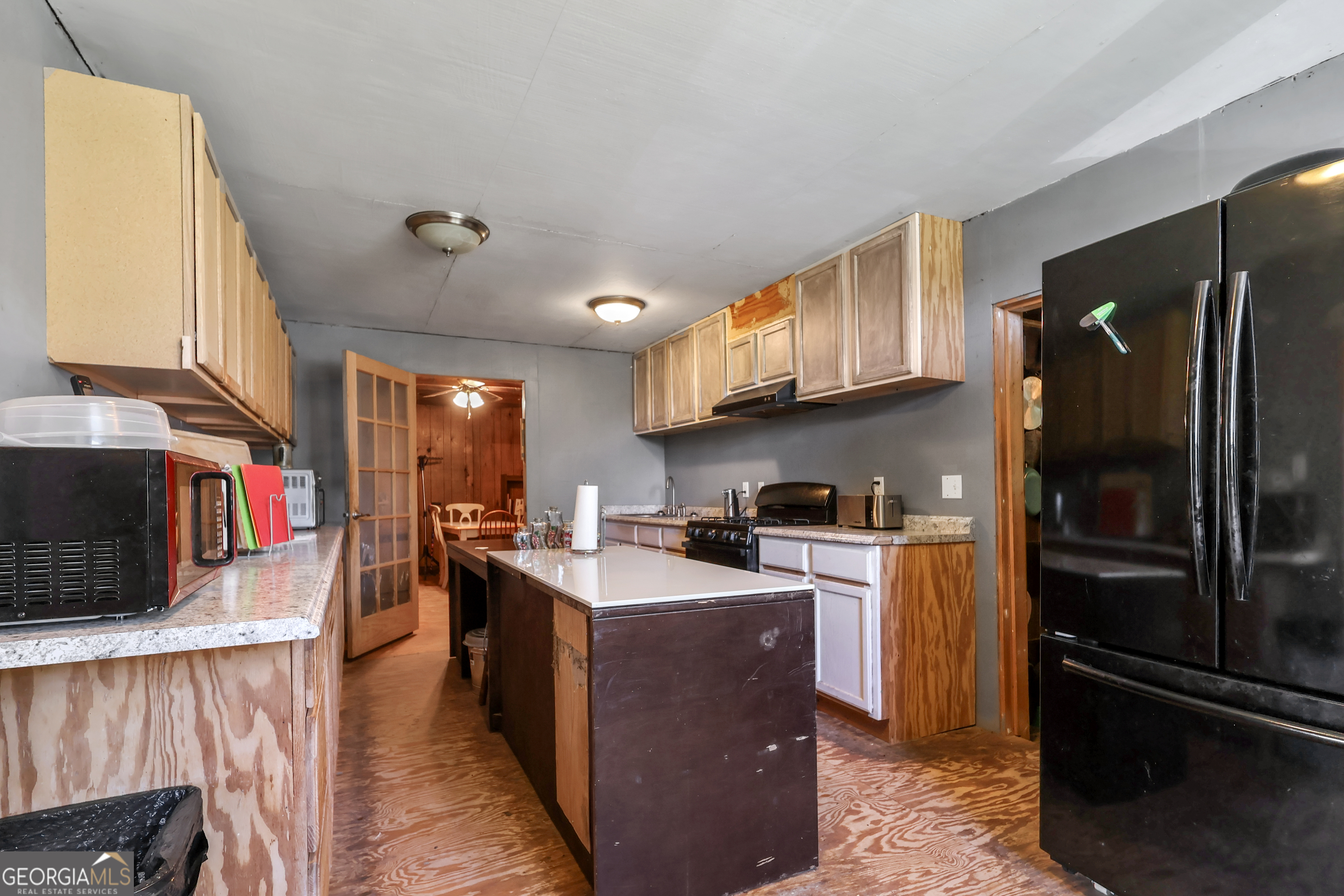 2279 Highway 18 E Property Photo 10