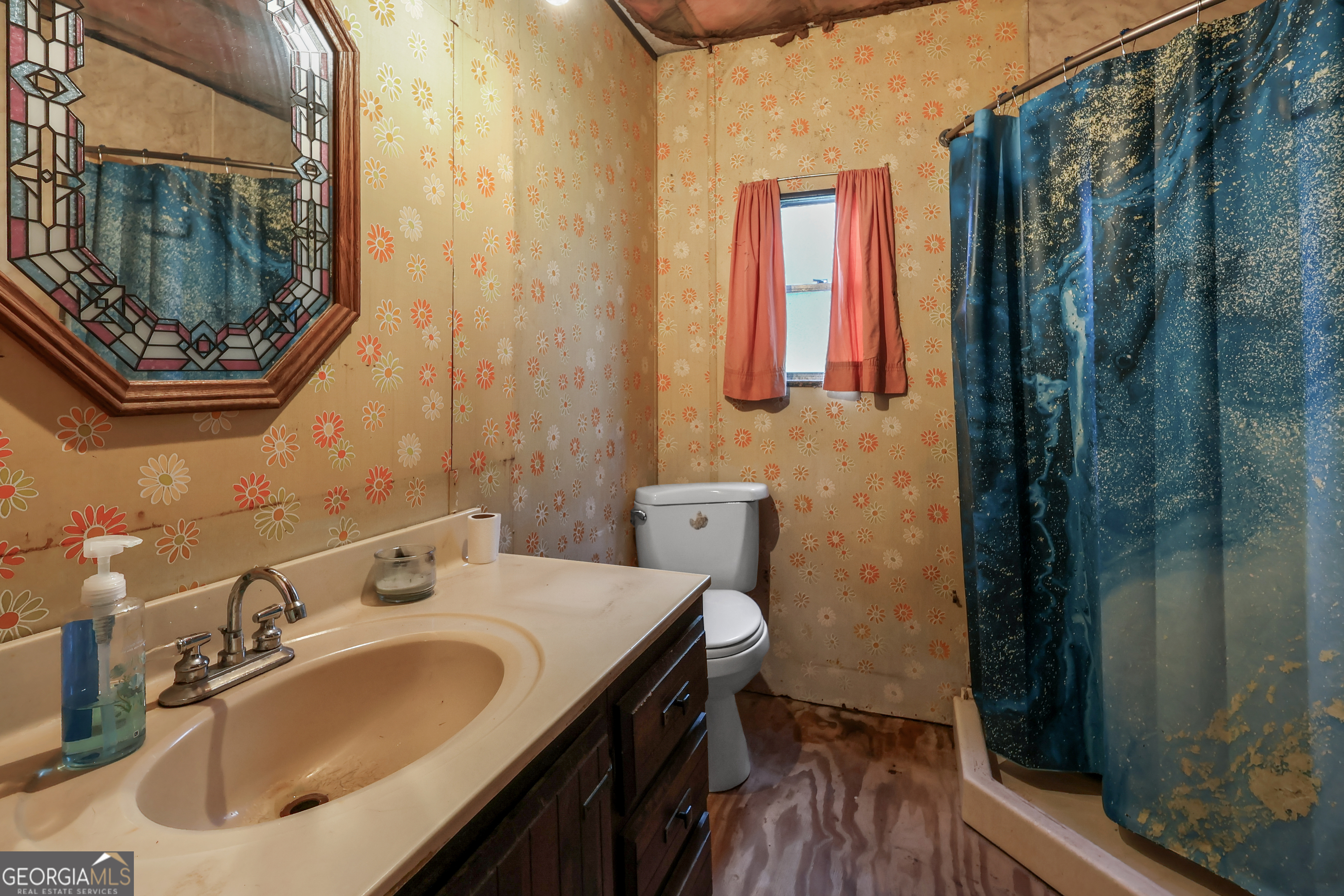 2279 Highway 18 E Property Photo 11