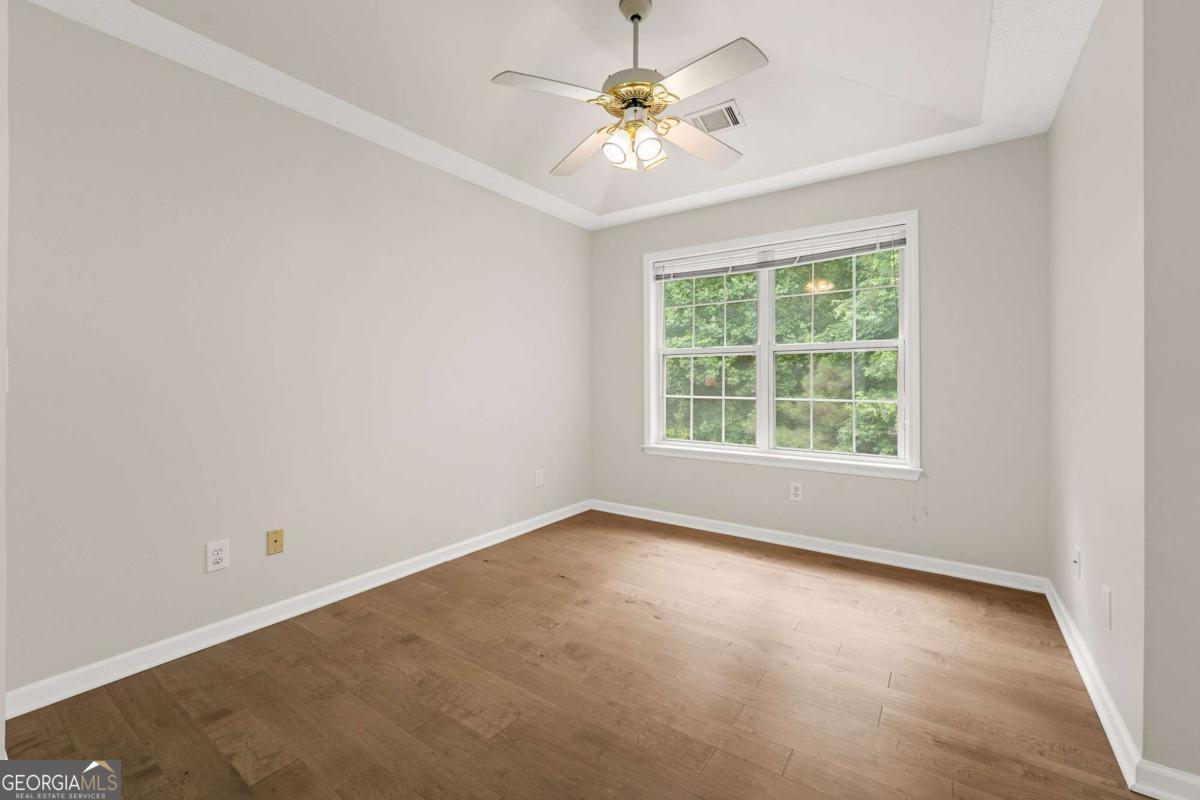 370 Manor Glen Drive Property Photo 26