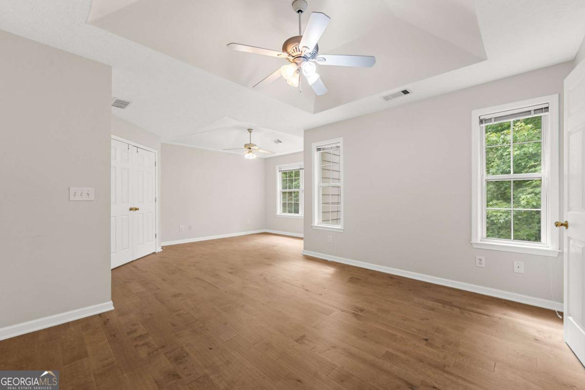 370 Manor Glen Drive Property Photo 29