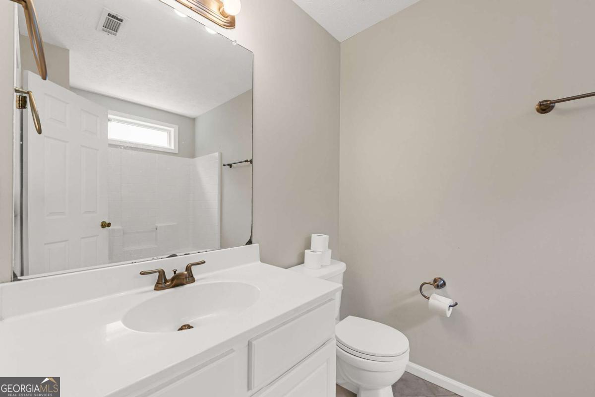 370 Manor Glen Drive Property Photo 37