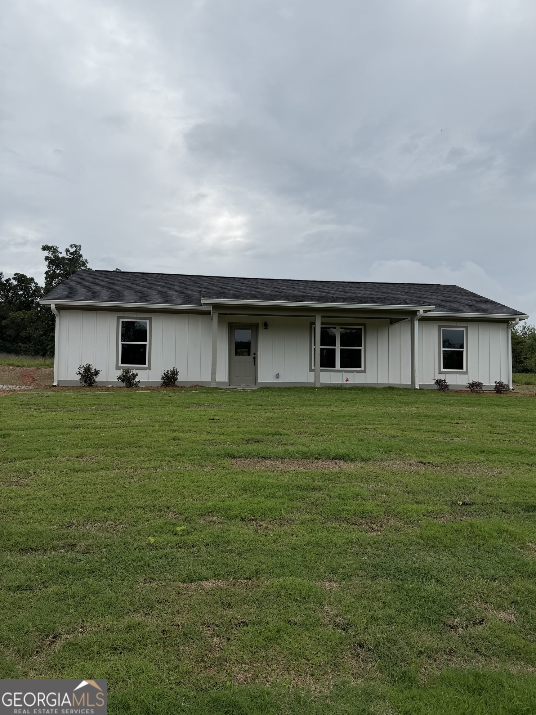 7335 Sandy Cross Road Property Photo 1