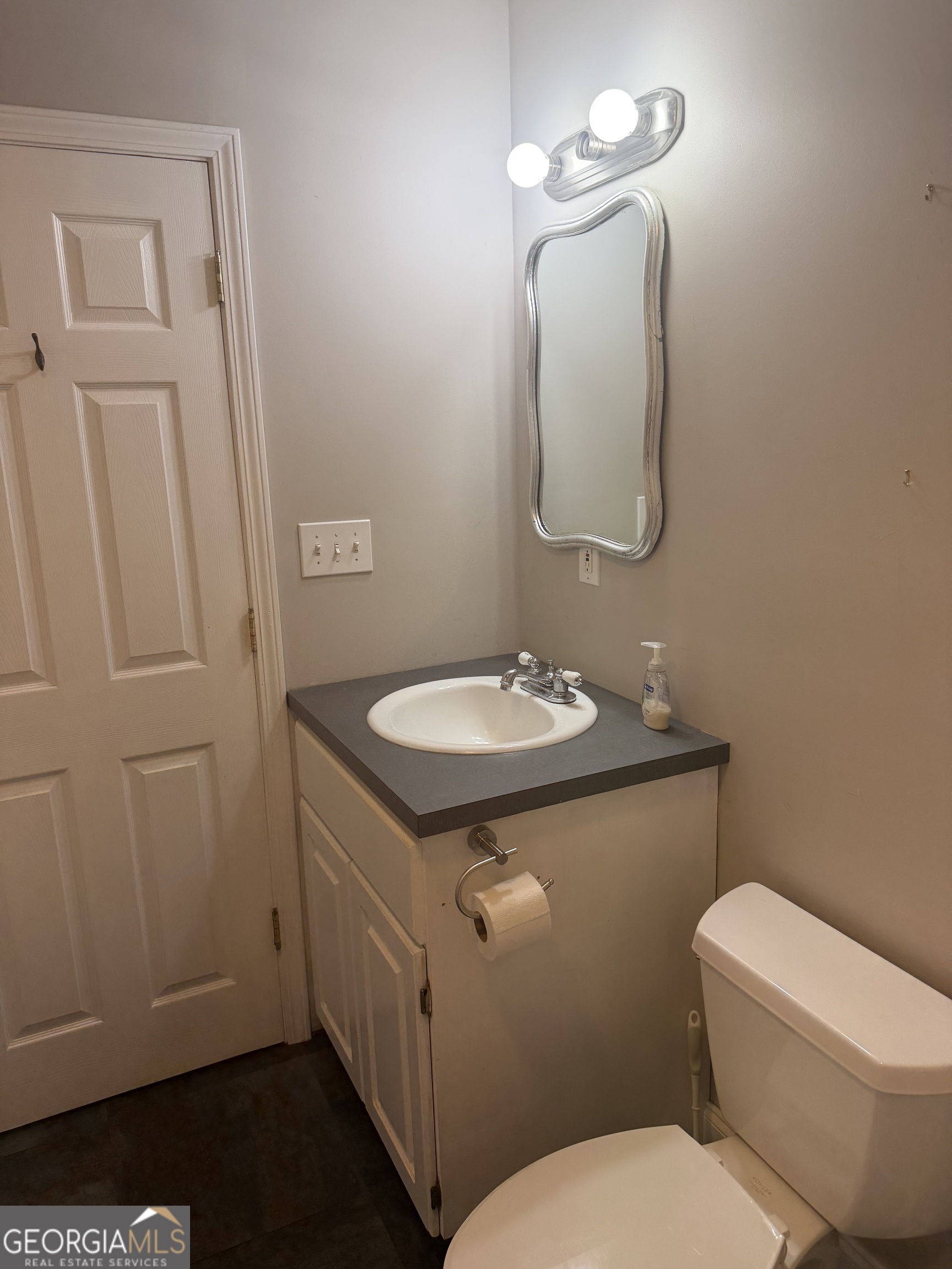 406 Covered Bridge Road Property Photo 17