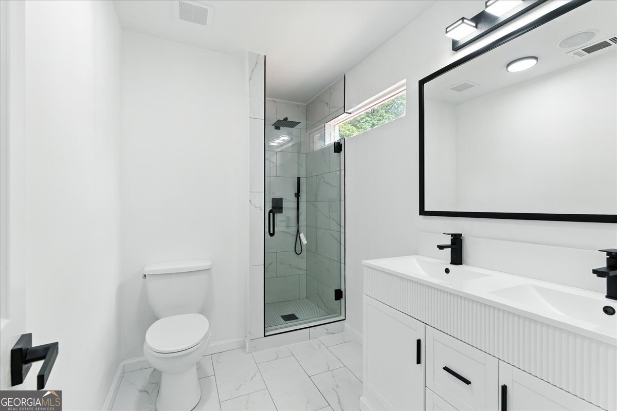 2865 Landington Way Property Photo 17