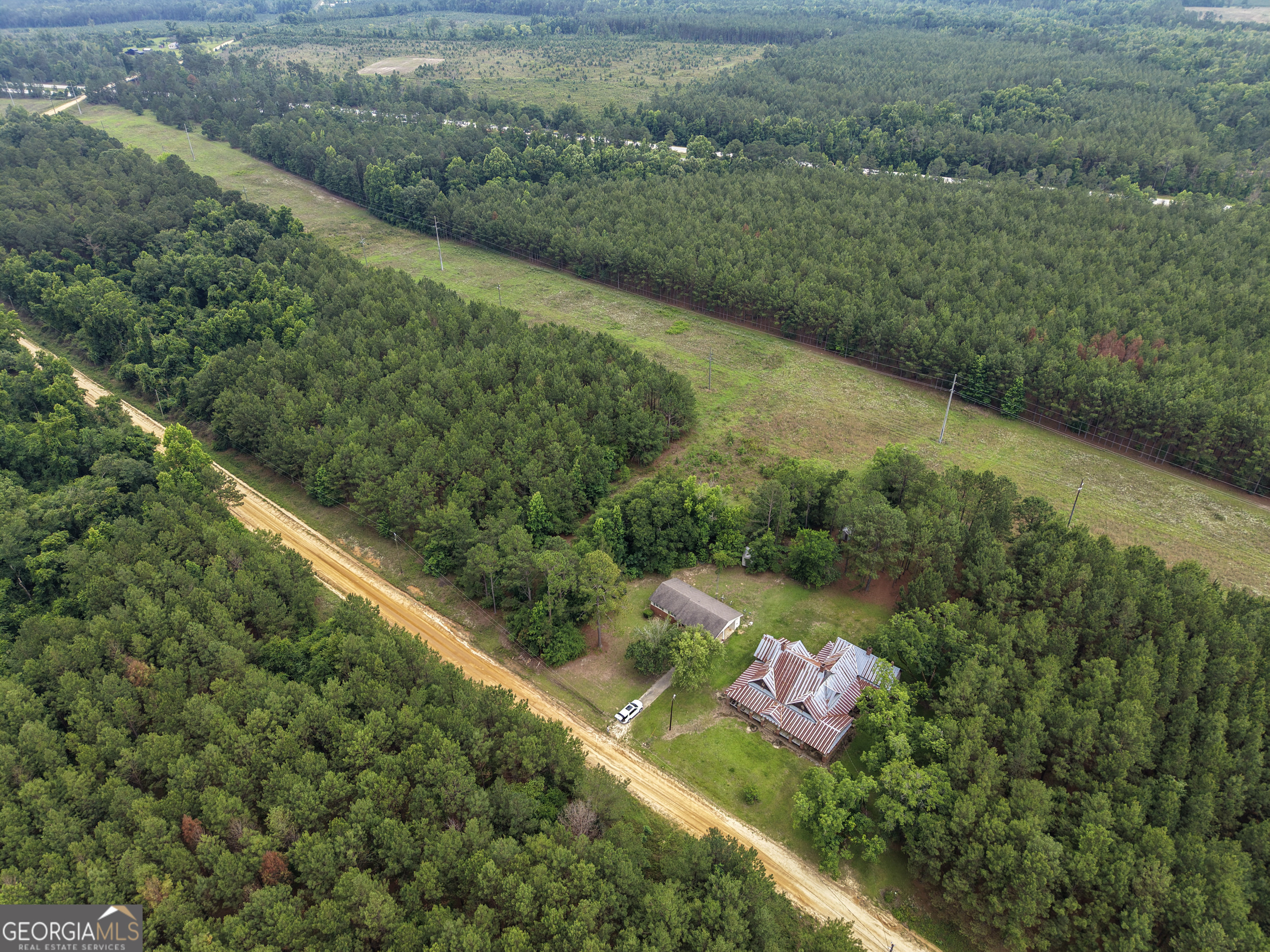 1869 Minter Blue Springs Road Property Photo 1