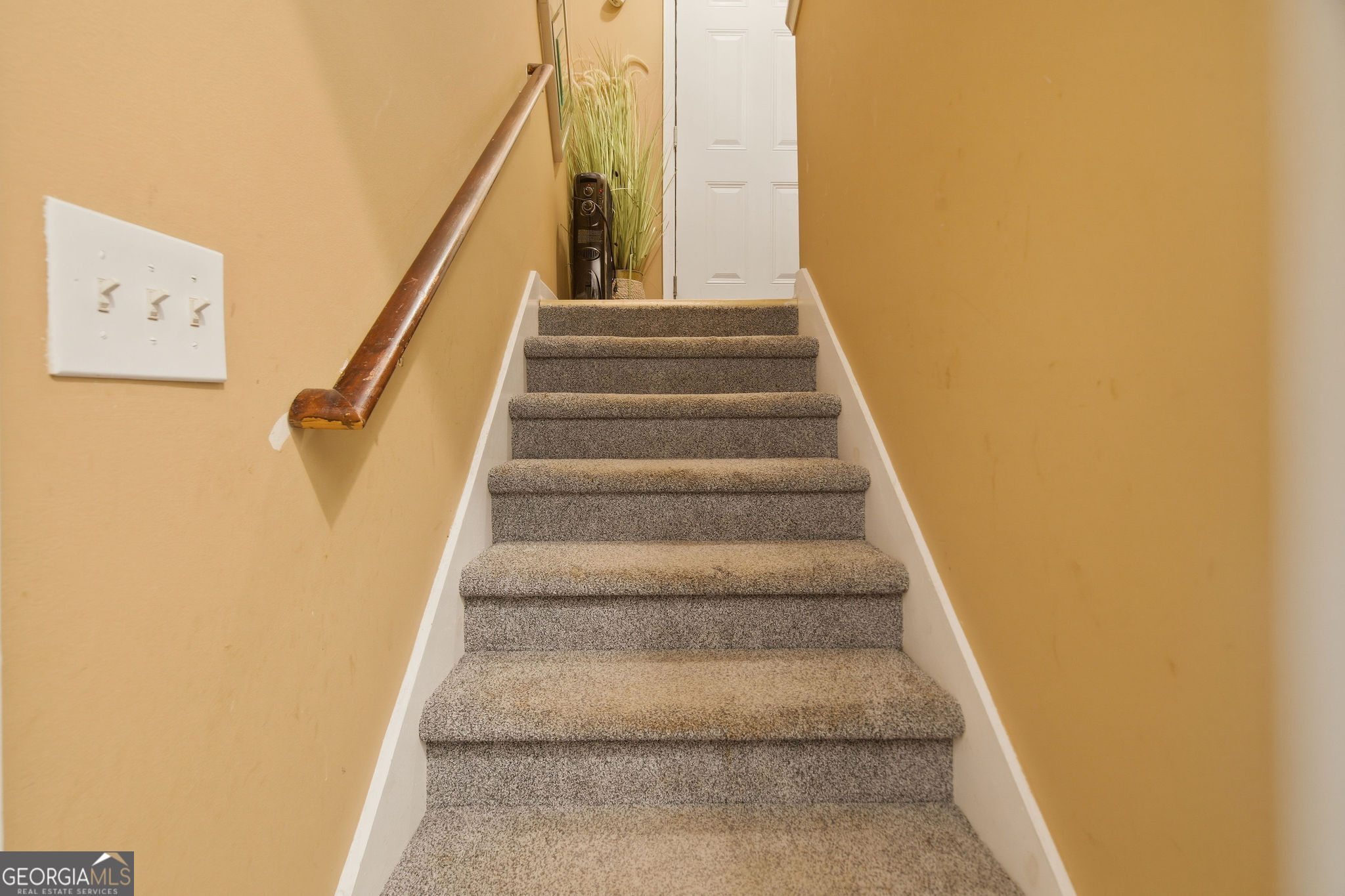 40 Cade Court Property Photo 7