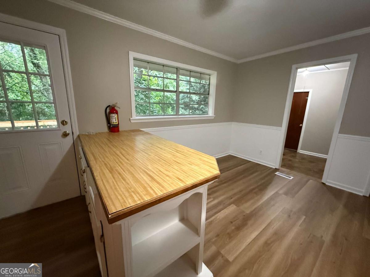3945 Fraser Circle Property Photo 4