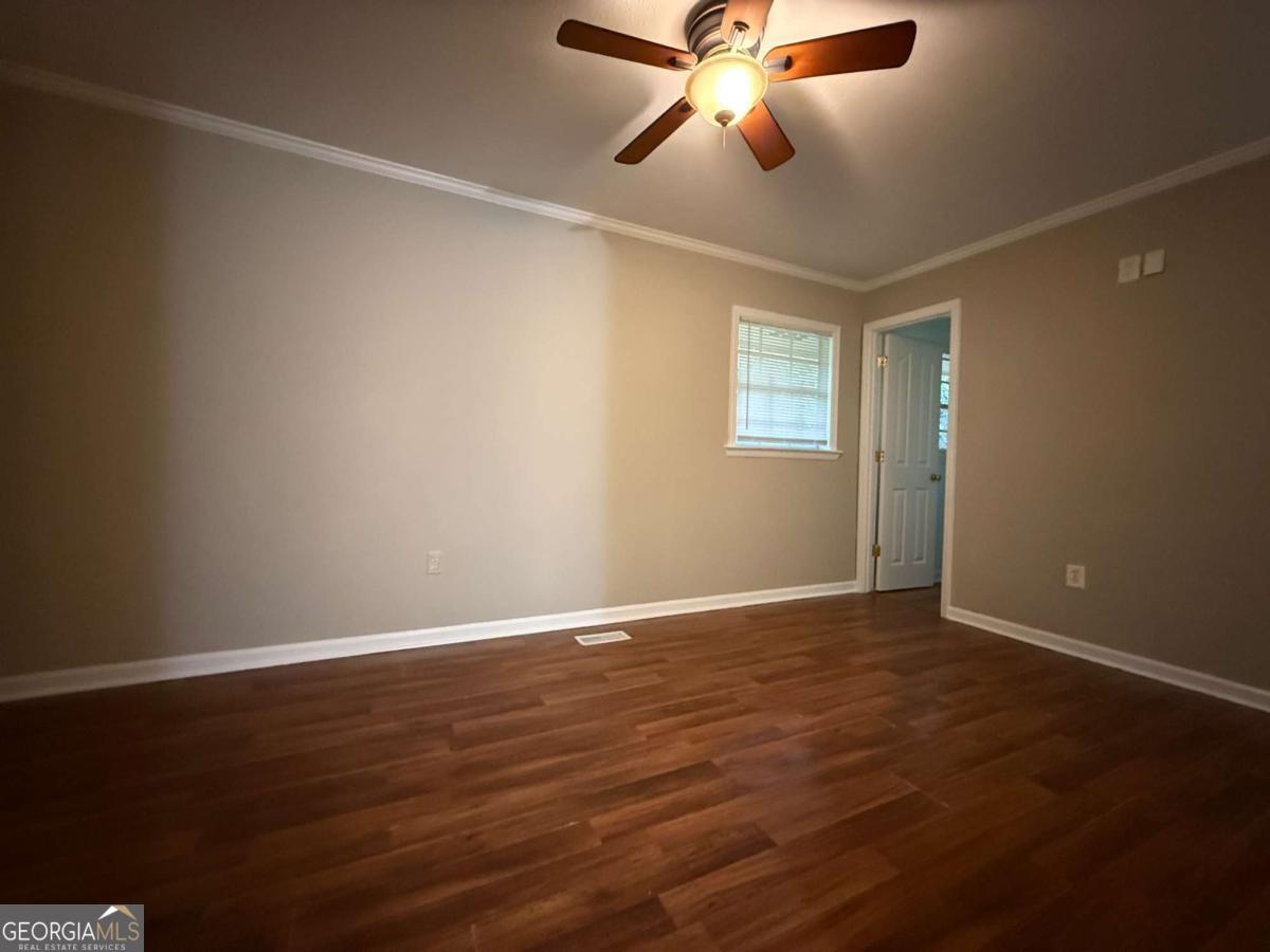 3945 Fraser Circle Property Photo 5