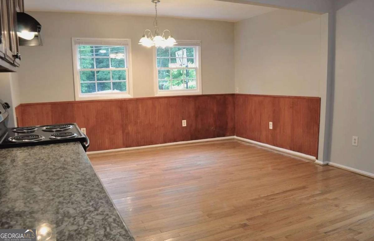 3047 Alston Drive Property Photo 3