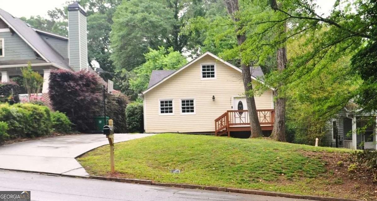 3047 Alston Drive Property Photo 11