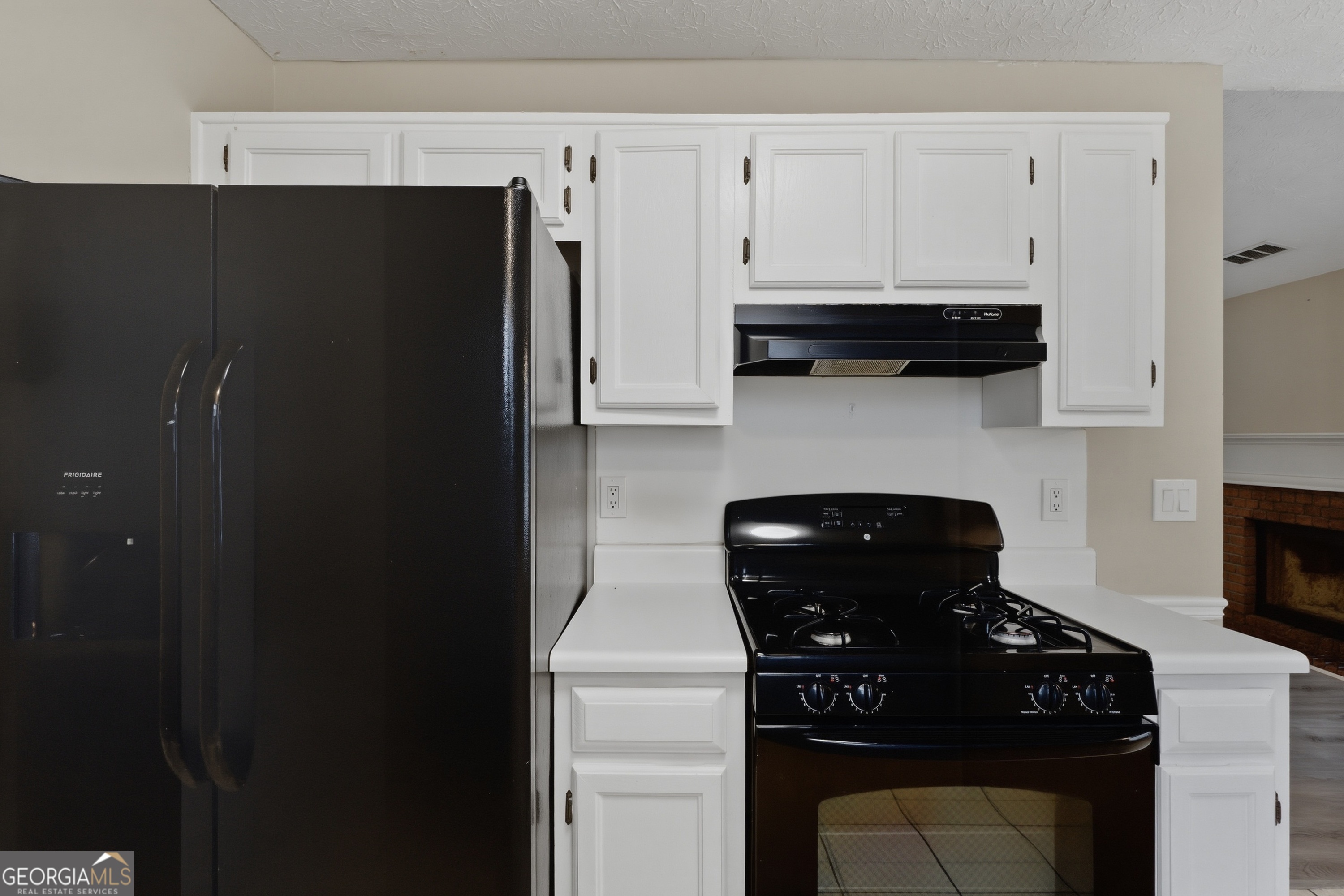 1014 Maple Leaf Ridge Property Photo 9