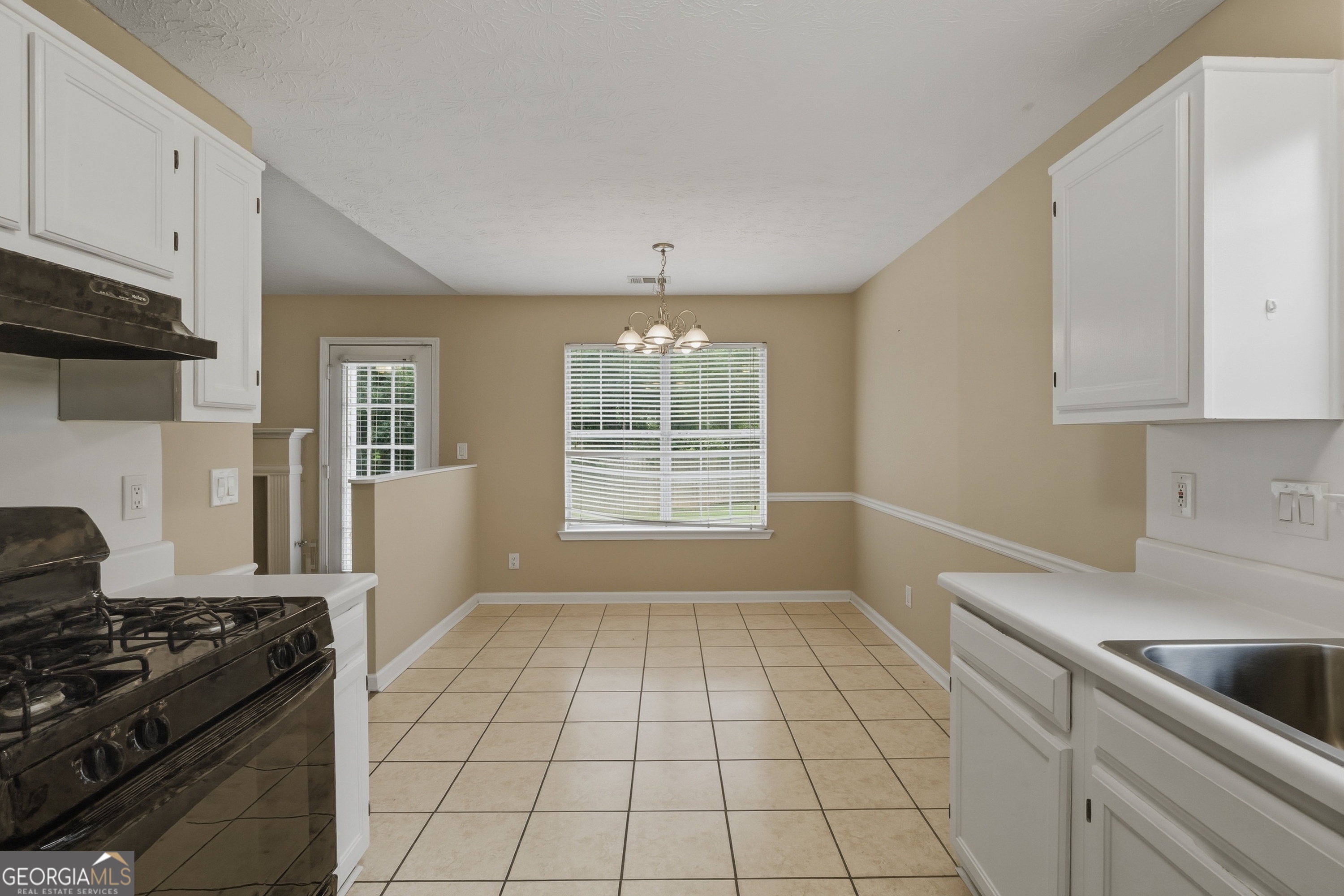 1014 Maple Leaf Ridge Property Photo 10