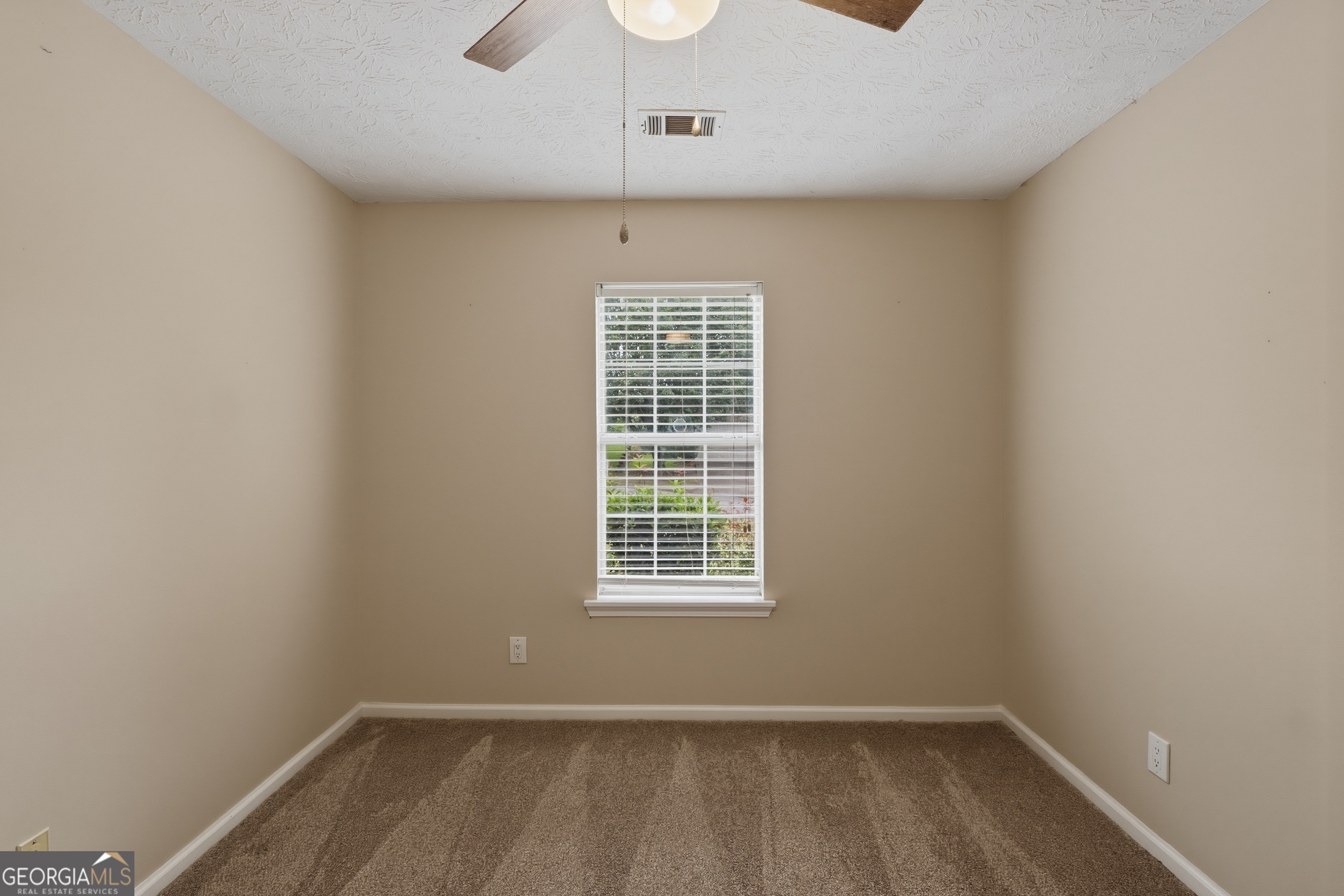 1014 Maple Leaf Ridge Property Photo 18