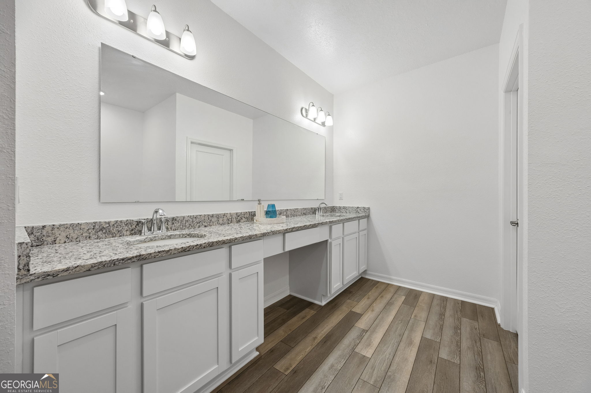 127 Breakwater Loop Property Photo 28