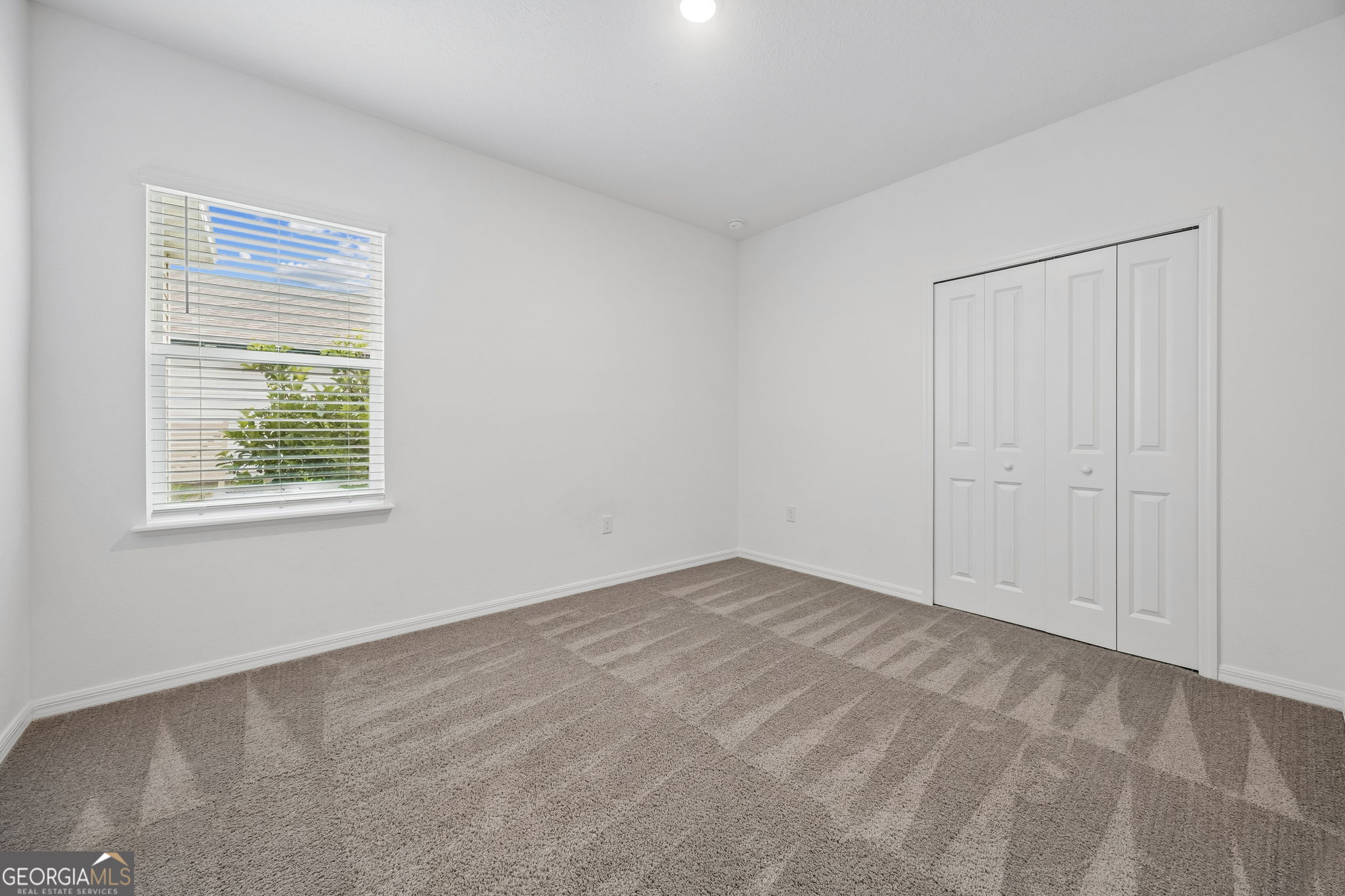 127 Breakwater Loop Property Photo 34