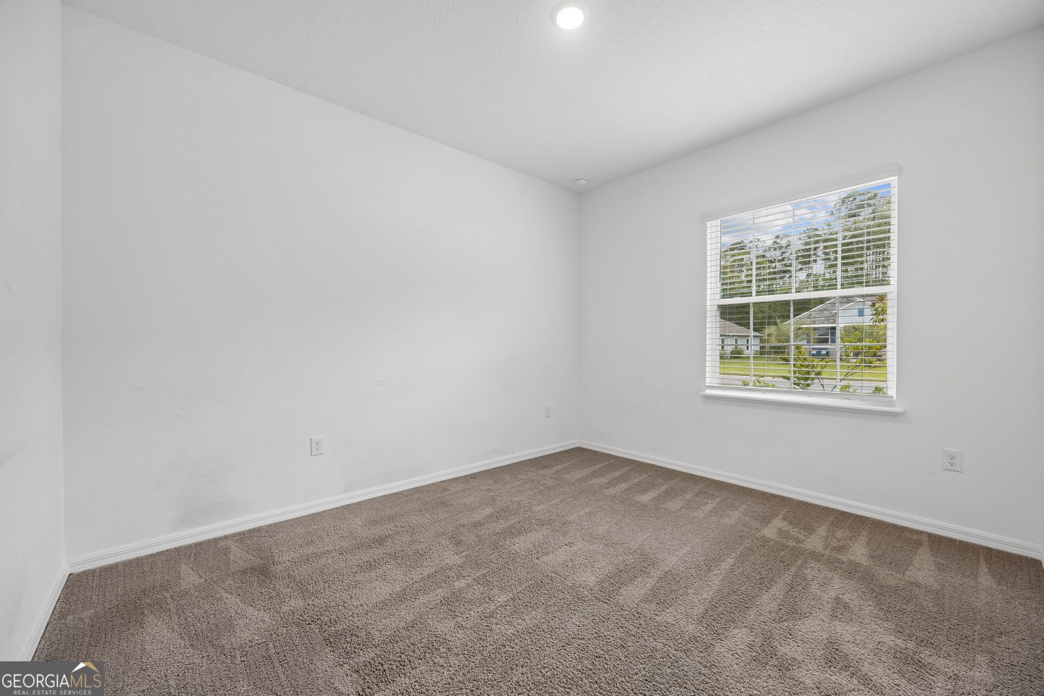 127 Breakwater Loop Property Photo 37
