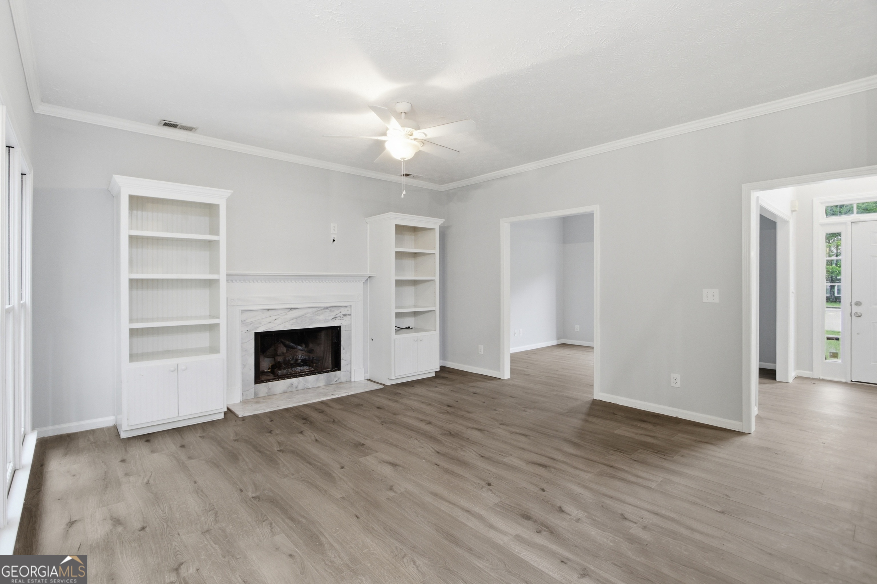 3504 Wellsley Drive Property Photo 3