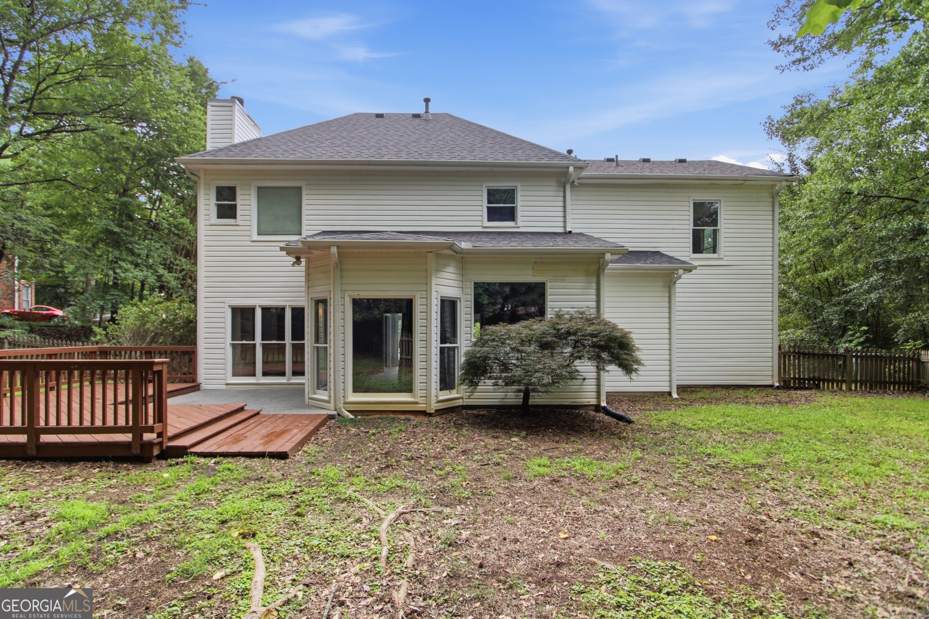 3504 Wellsley Drive Property Photo 5