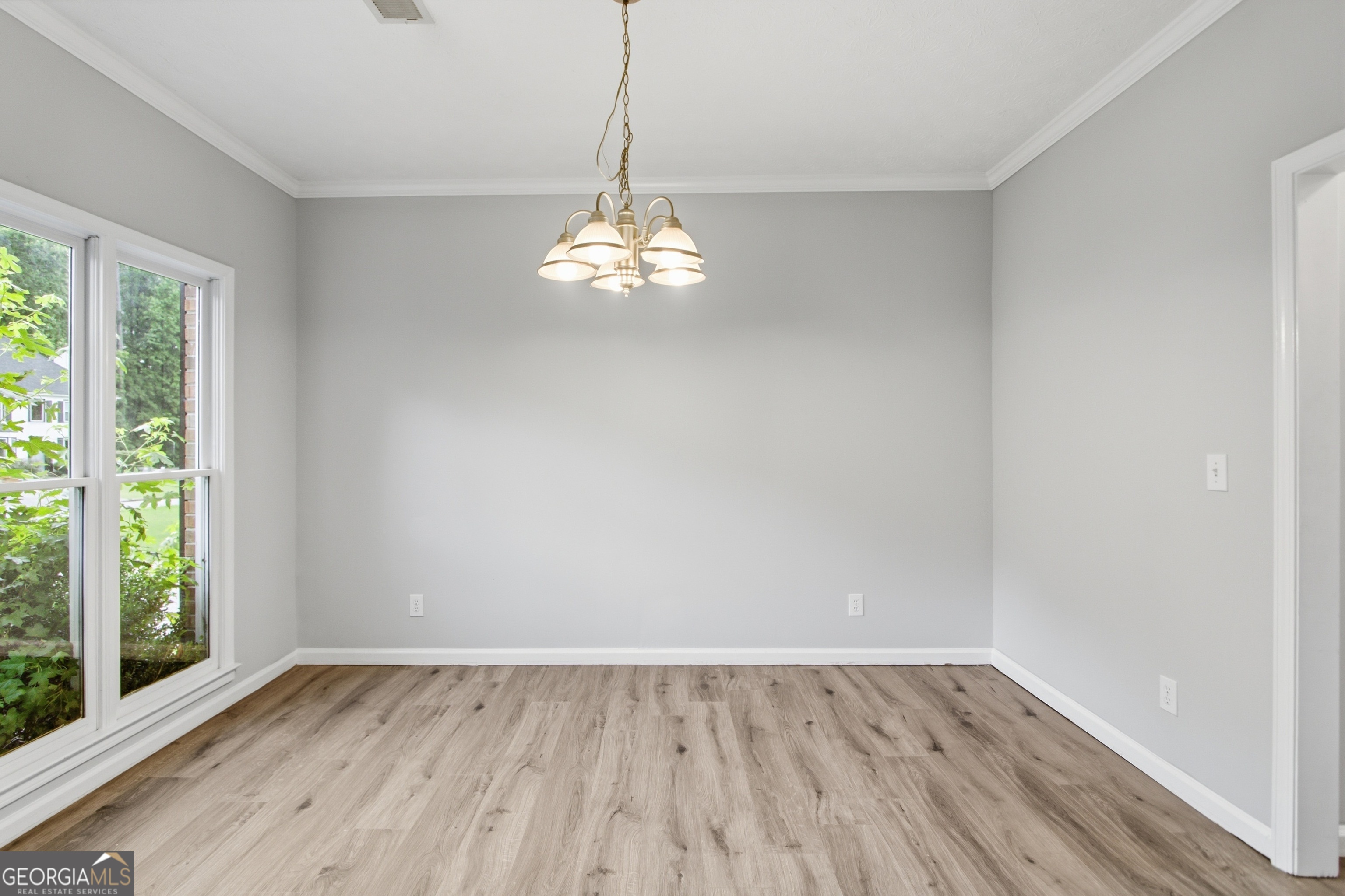 3504 Wellsley Drive Property Photo 15