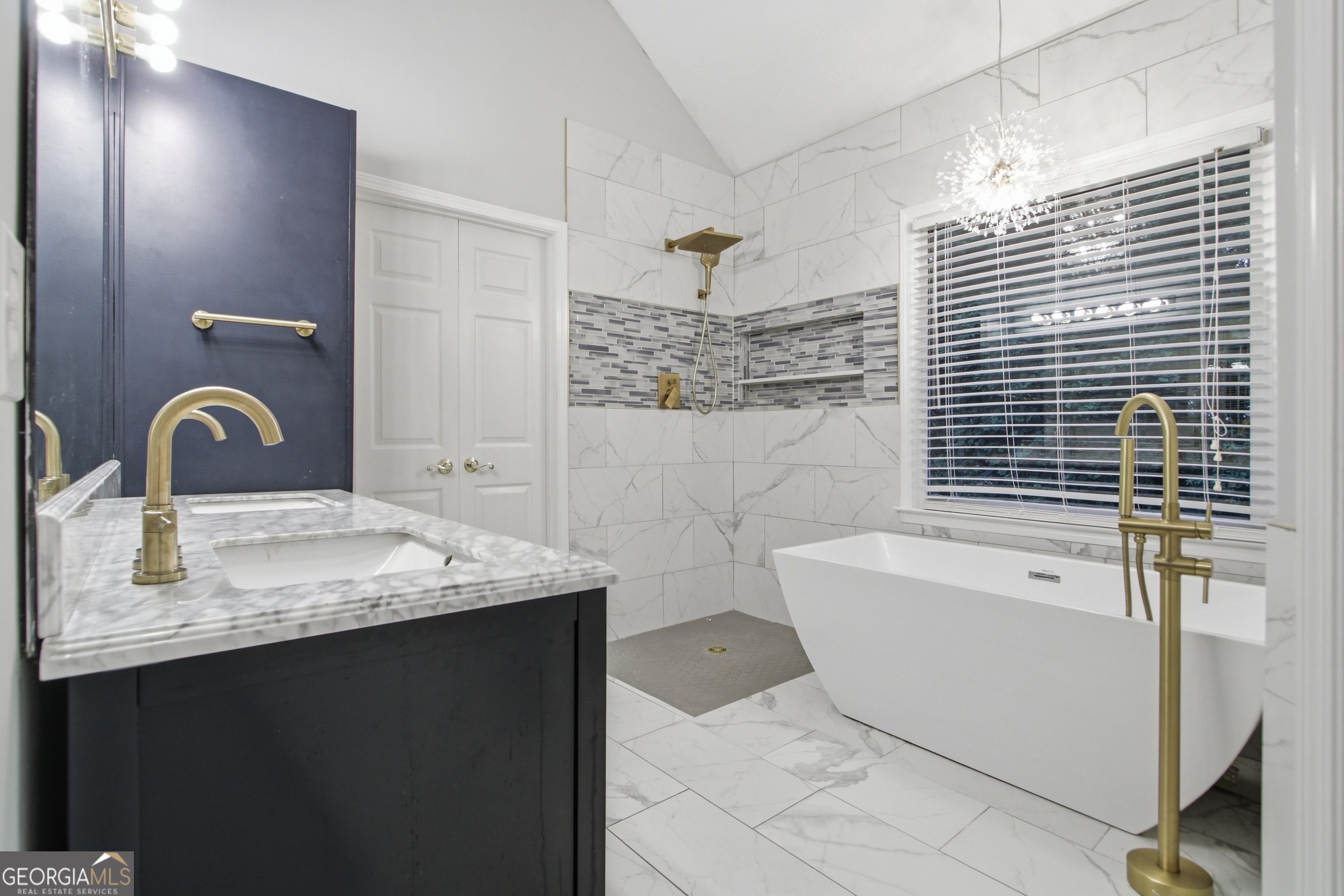 3504 Wellsley Drive Property Photo 29