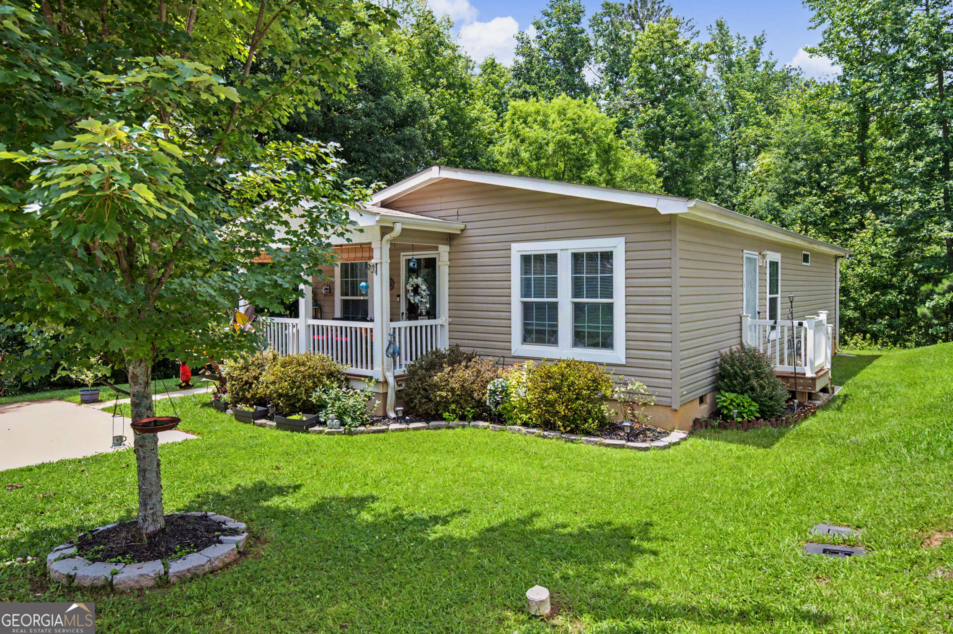 96 Bob White Lane Property Photo 3