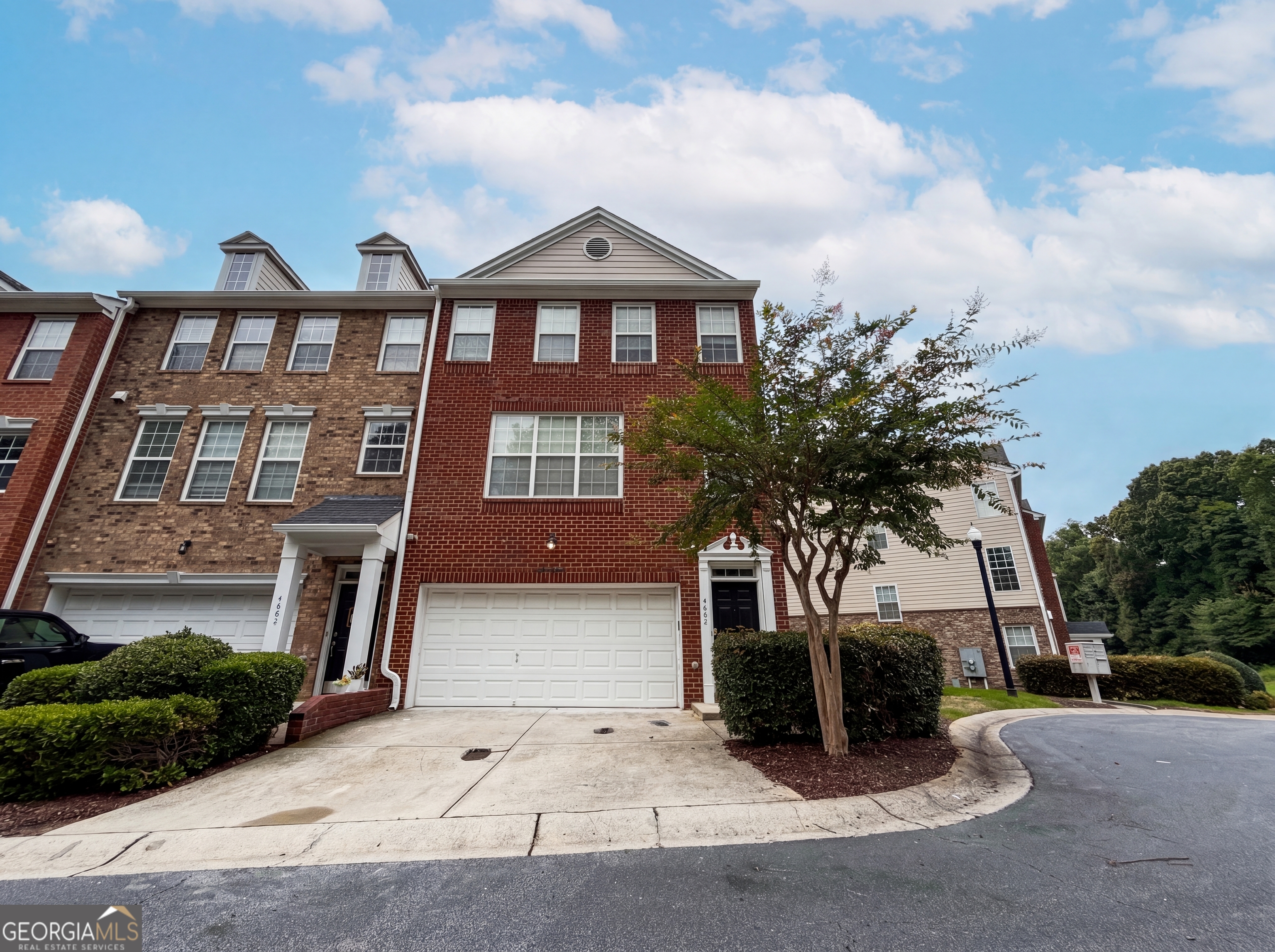 4660 Creekside Villas Way Se Property Photo 1