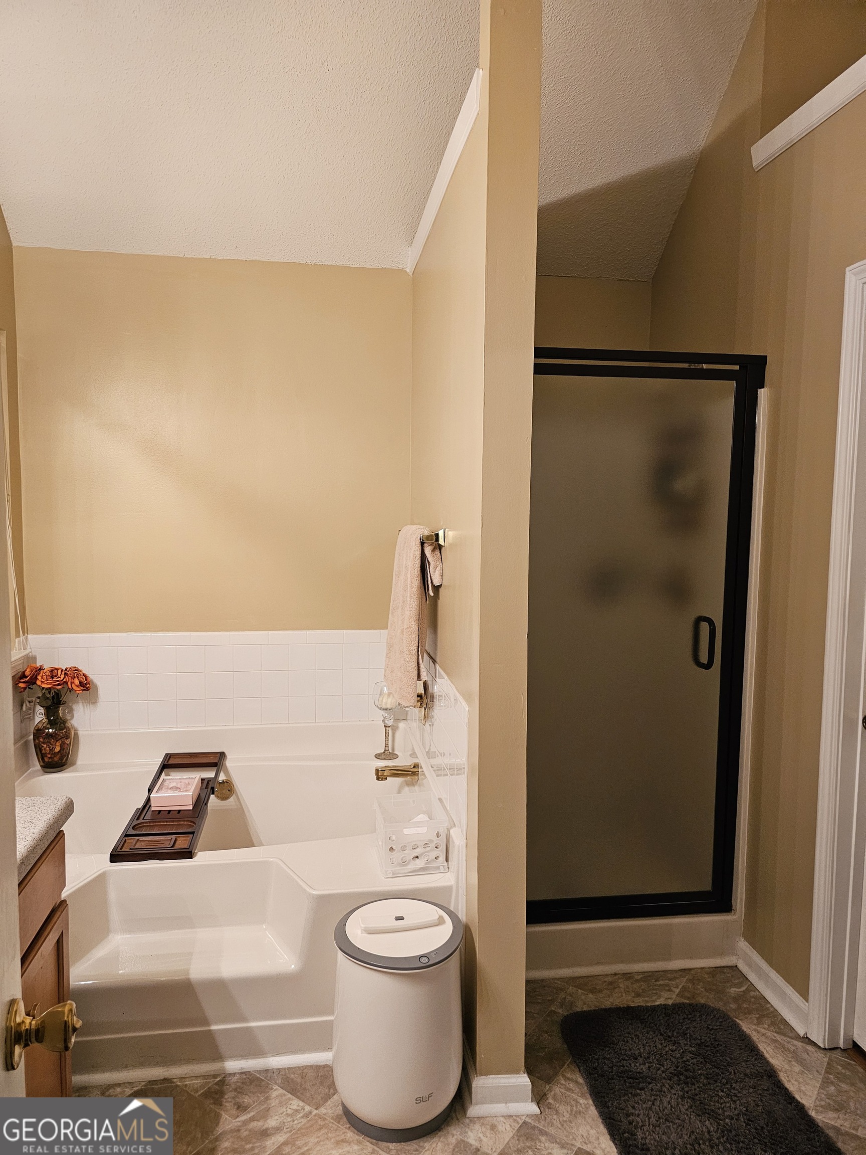 2612 Buccanneers Cove Property Photo 14