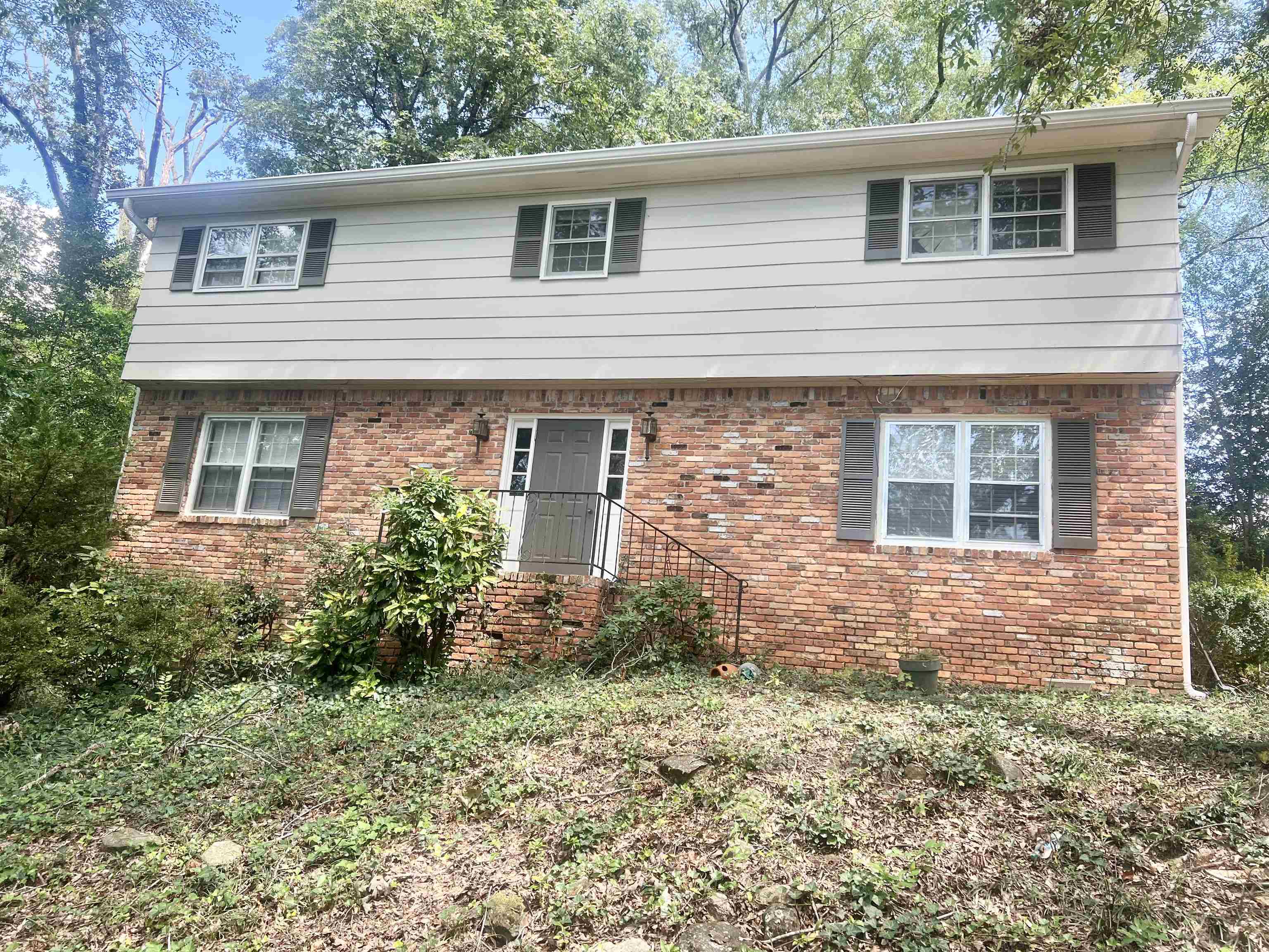 300 Springdale Drive Property Photo 1