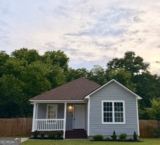 2125 Cedar Avenue Property Photo 1