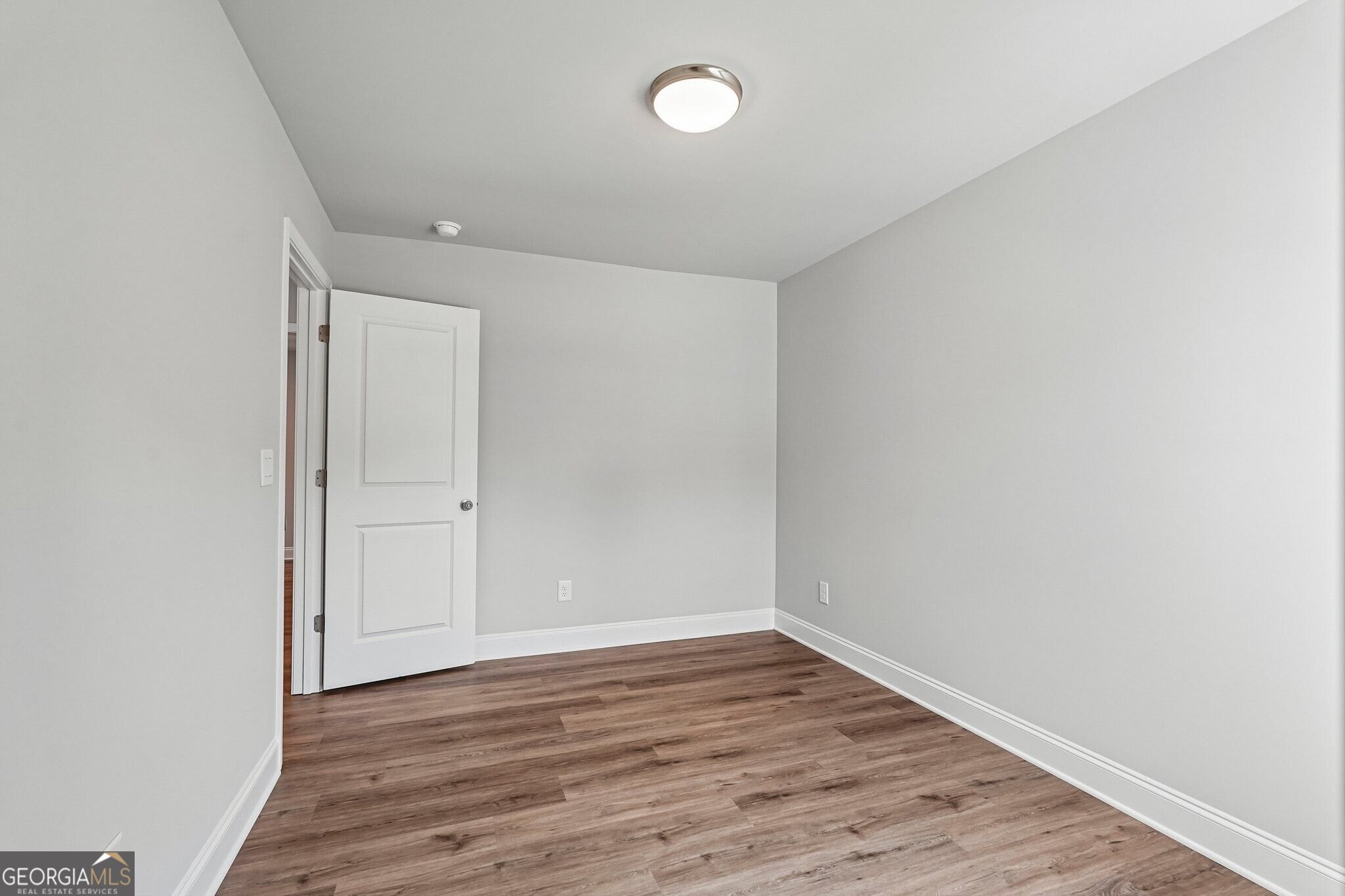 4240 Cavalier Way Property Photo 39