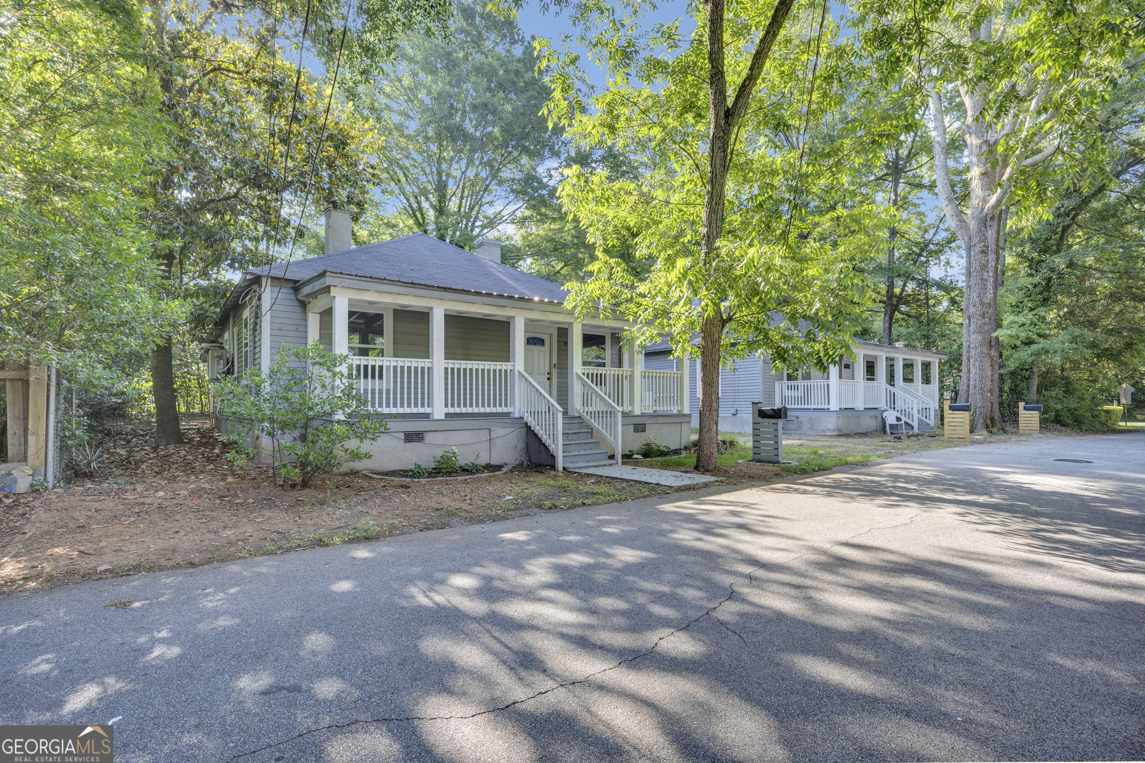 2159 HENDRICKS Street Property Photo 1