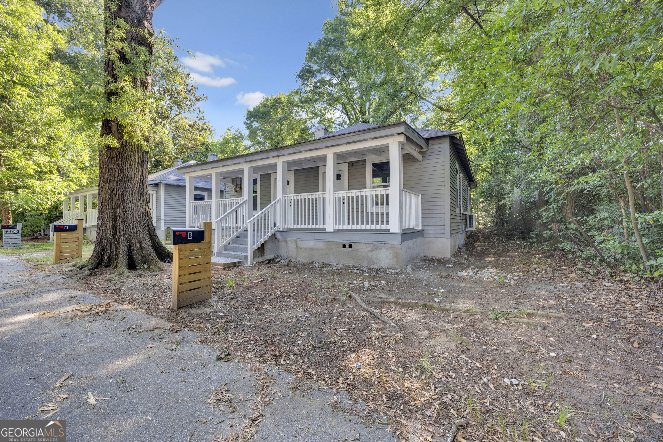 2159 Hendricks Street Property Photo 4