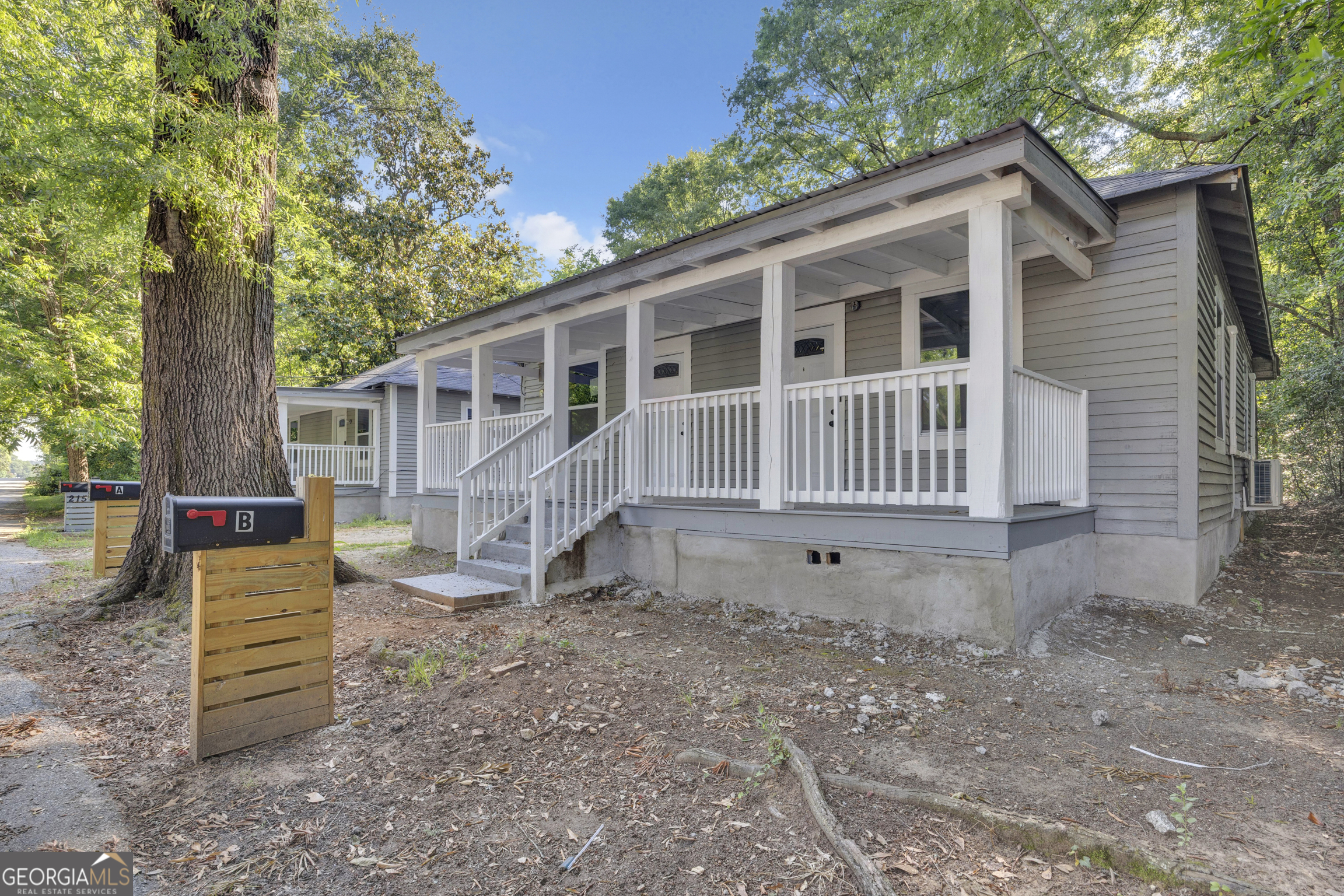 2159 Hendricks Street Property Photo 5