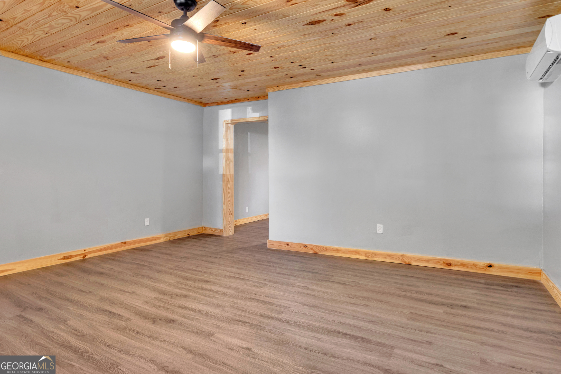2159 Hendricks Street Property Photo 52