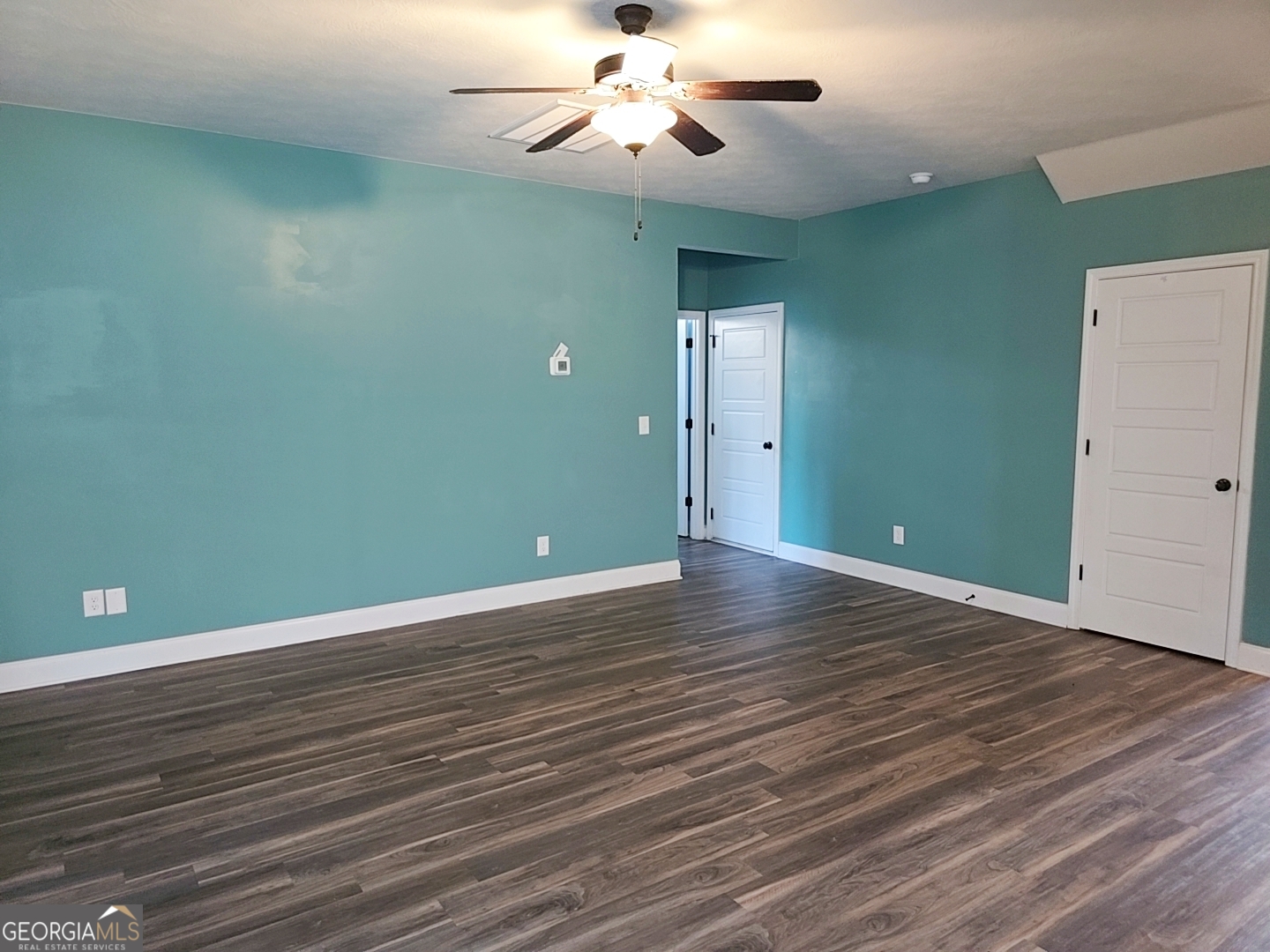 131 Pebble Lane Property Photo 13