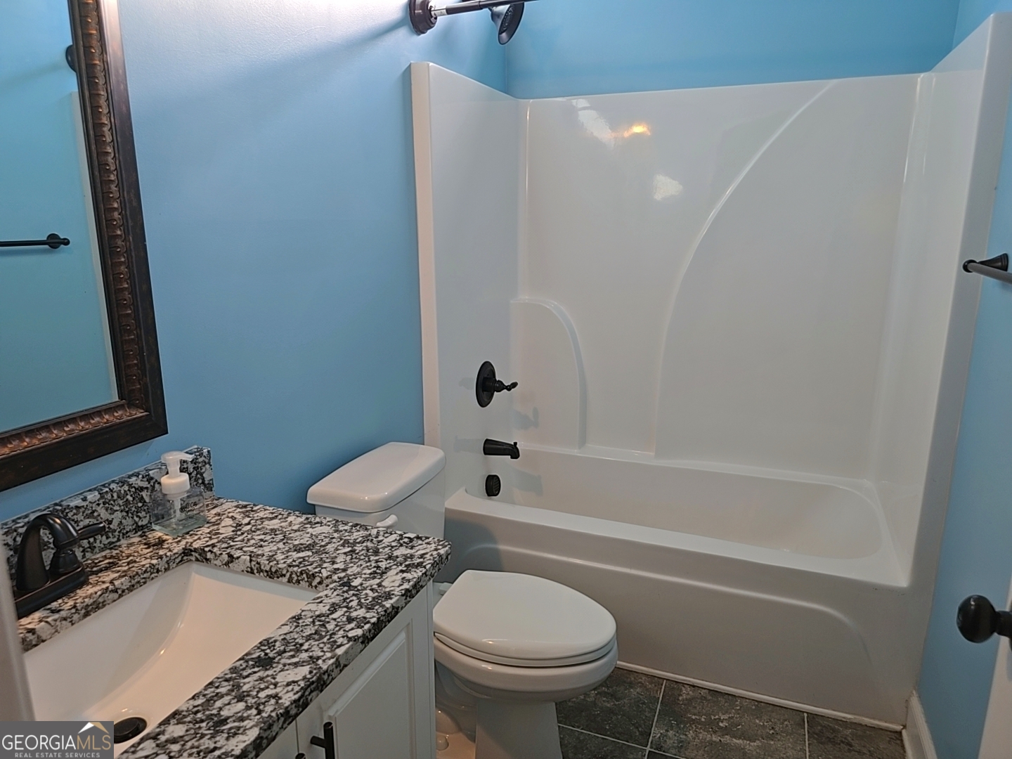131 Pebble Lane Property Photo 16