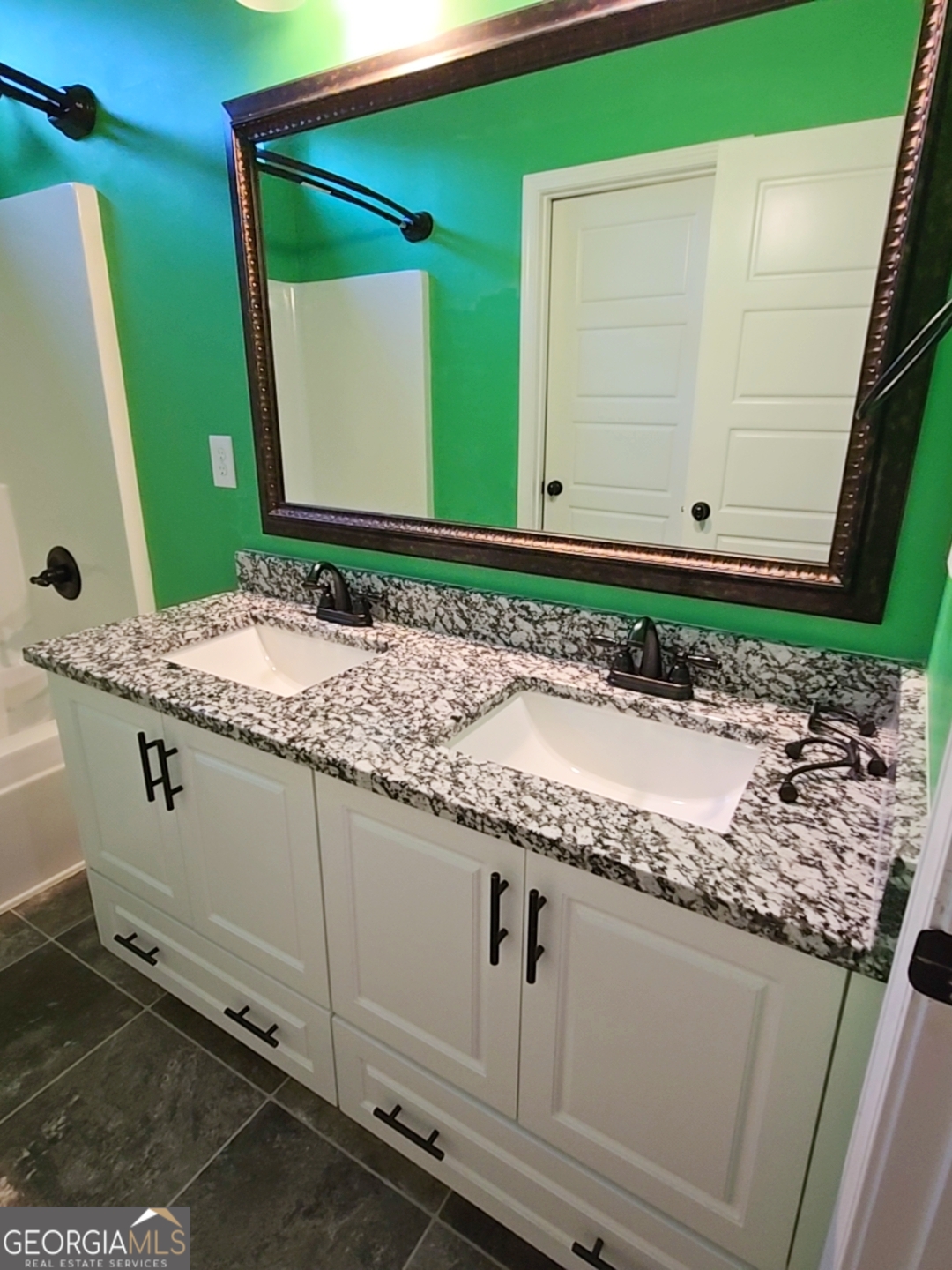 131 Pebble Lane Property Photo 26