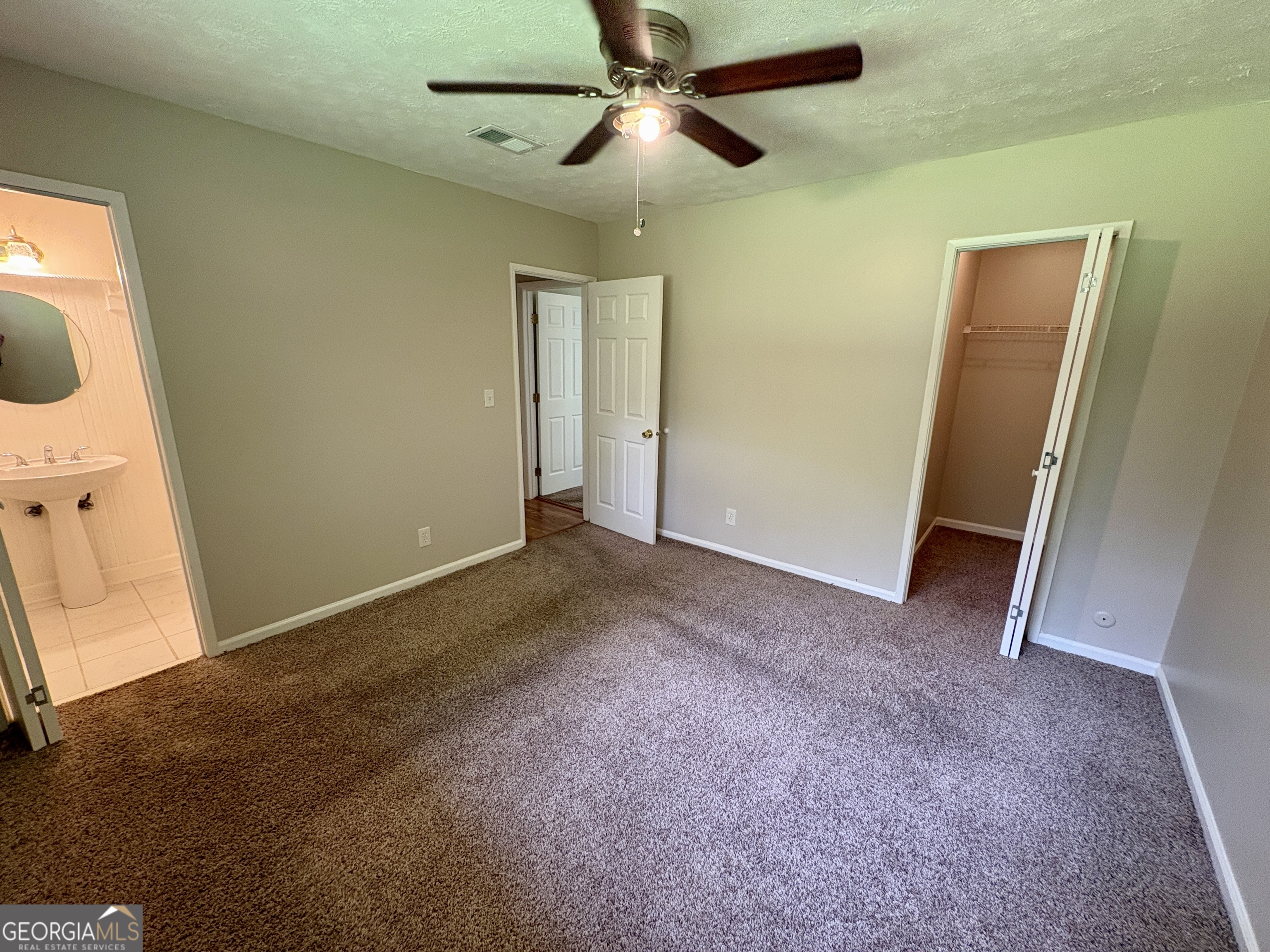 2892 Haddon Drive Property Photo 12