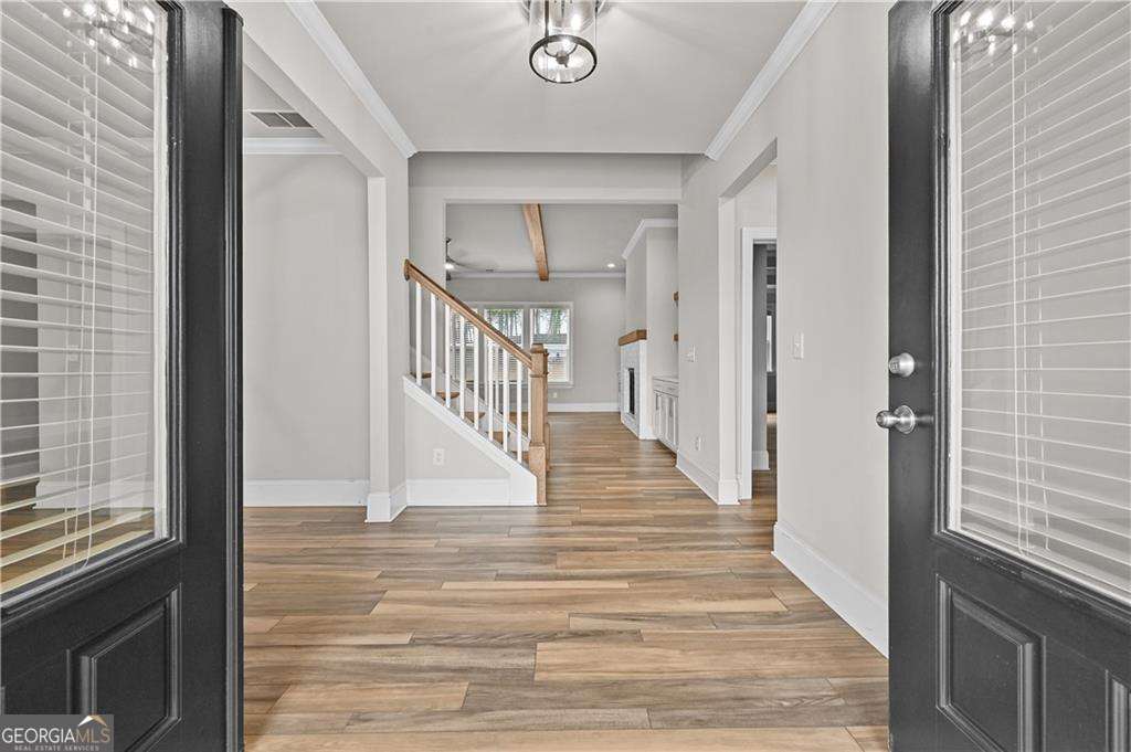450 Parkbrook Way Property Photo 9