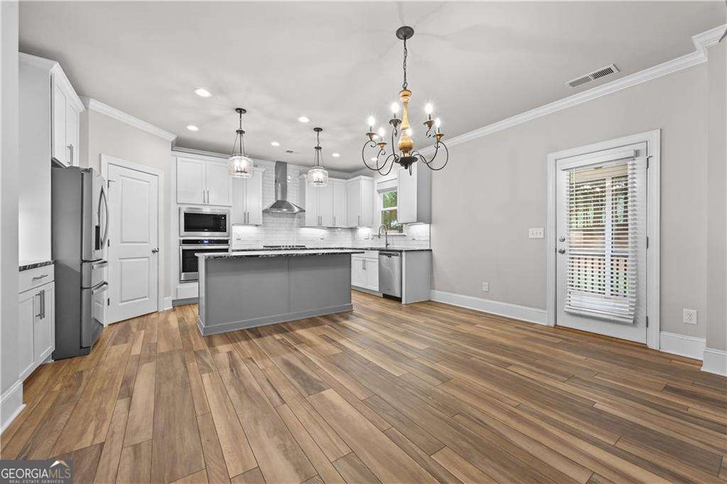 450 Parkbrook Way Property Photo 18