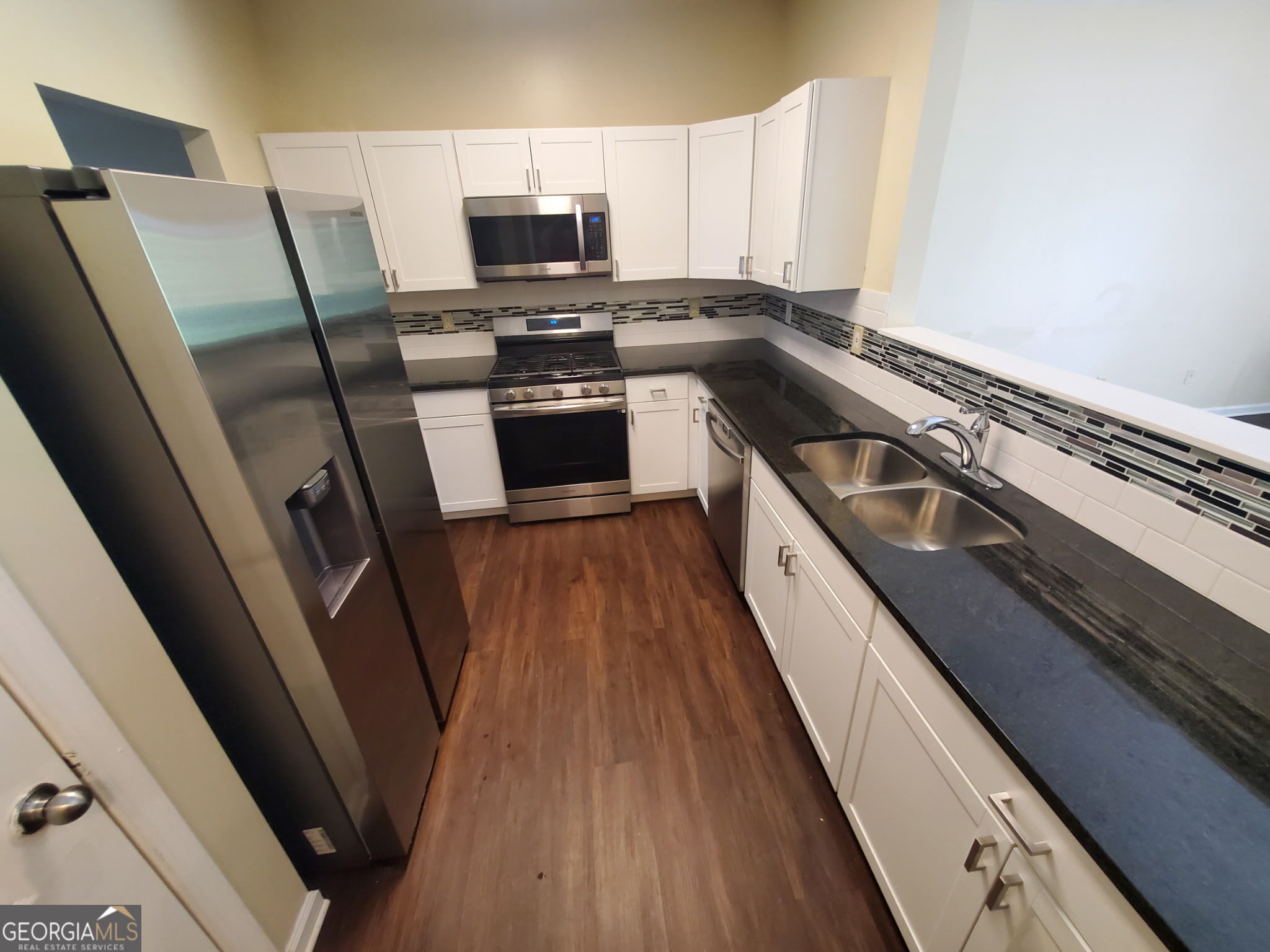 1749 Broad River Road Property Photo 5