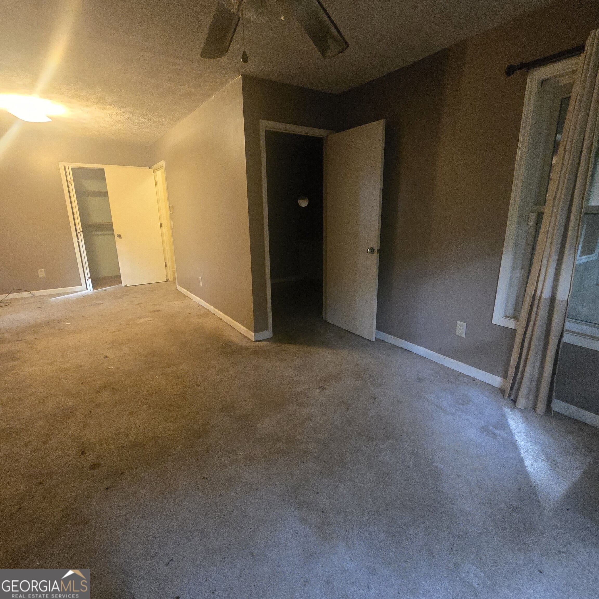 585 Lee Drive Property Photo 25