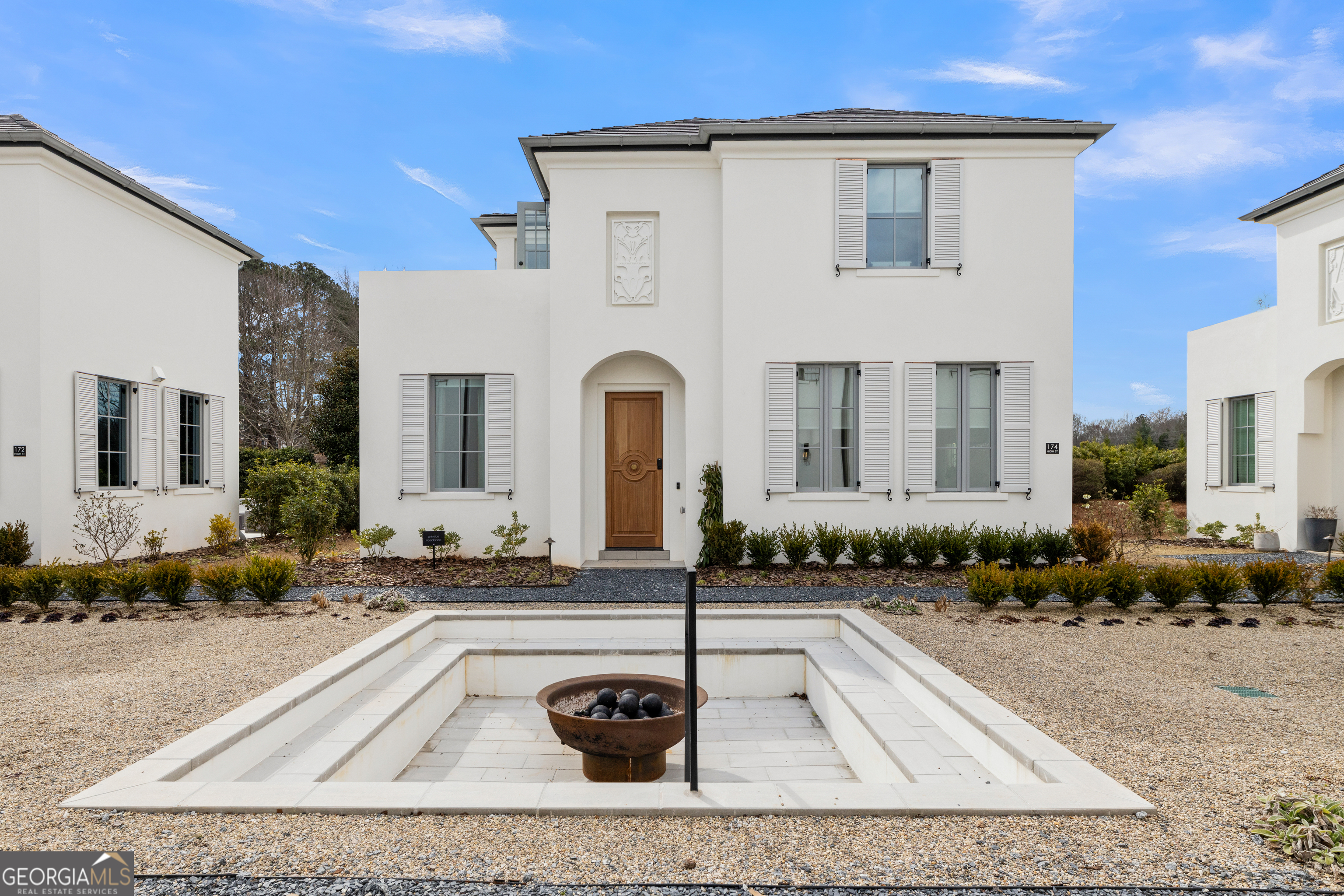 174 High Street Property Photo 1